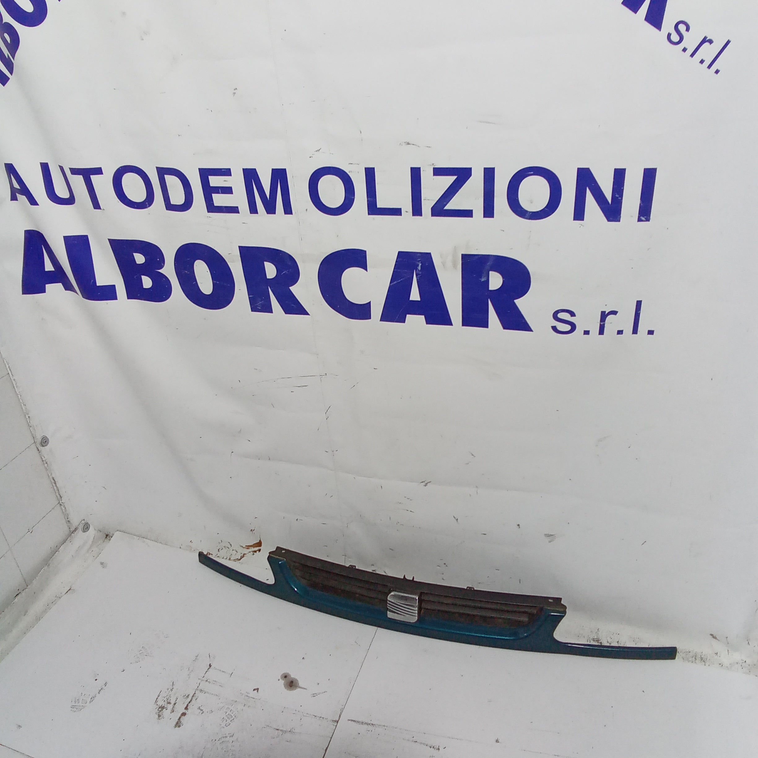 mascherina griglia frontale seat arosa anno 1999