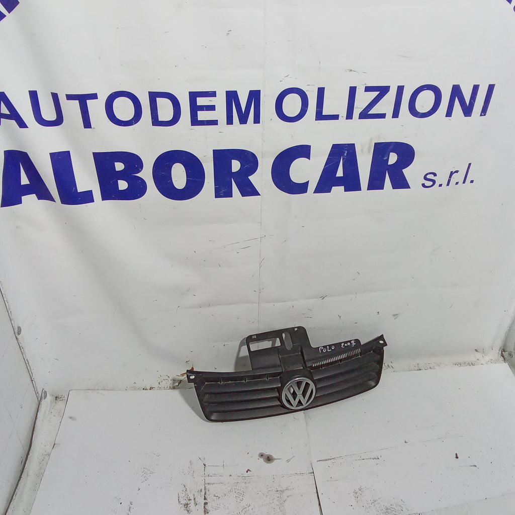 mascherina griglia frontale  volkswagen polo anno 2007
