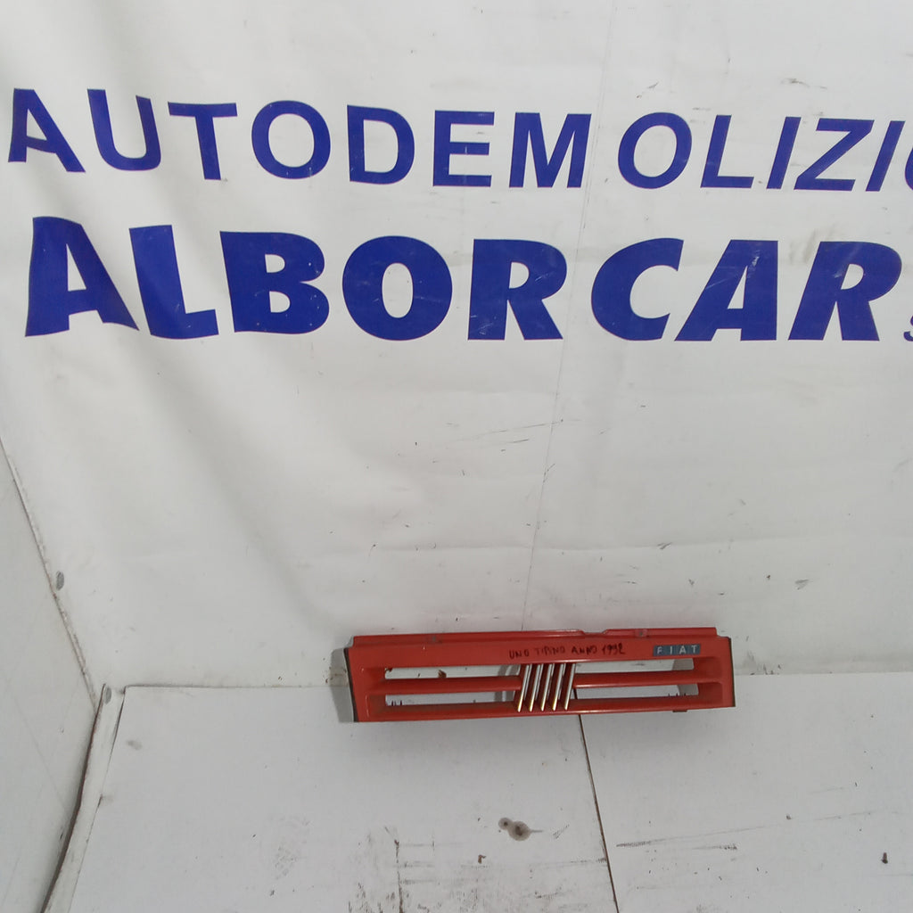 mascherina griglia frontale fiat uno tipino anno 1992