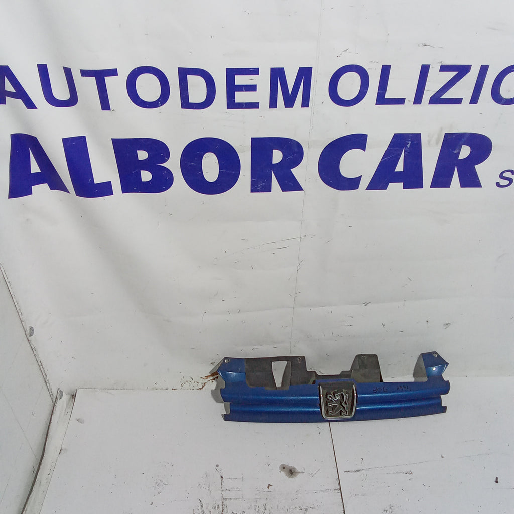 mascherina griglia frontale peugeot 306 diesel anno 1994