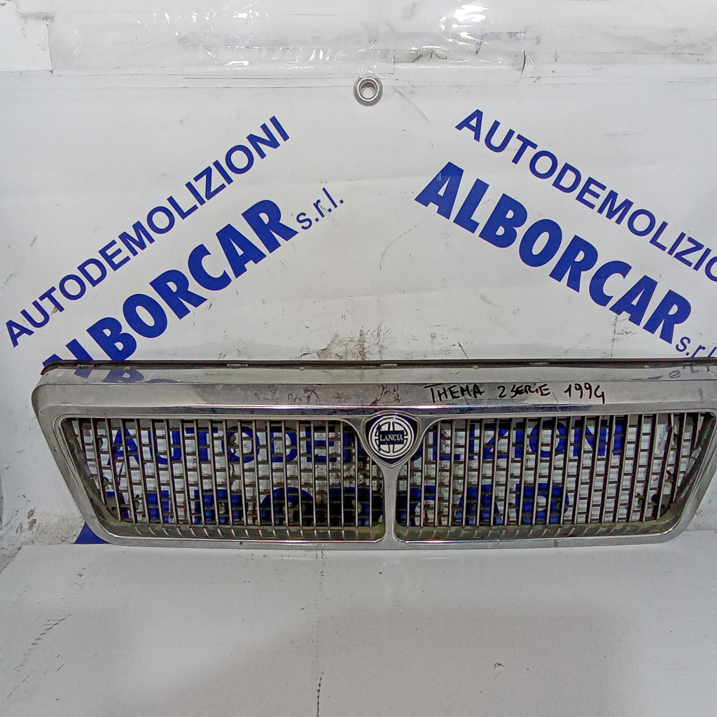mascherina griglia frontale  lancia thema 2serie anno 1994