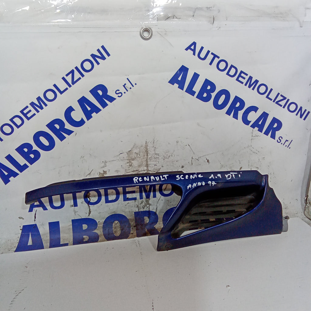 mascarilla rejilla frontal inferior izquierda renault scenic 1.9dti año 1997
