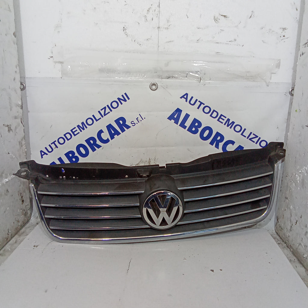 mascherina griglia frontale volkswagen passat 2.0tdi anno 2005