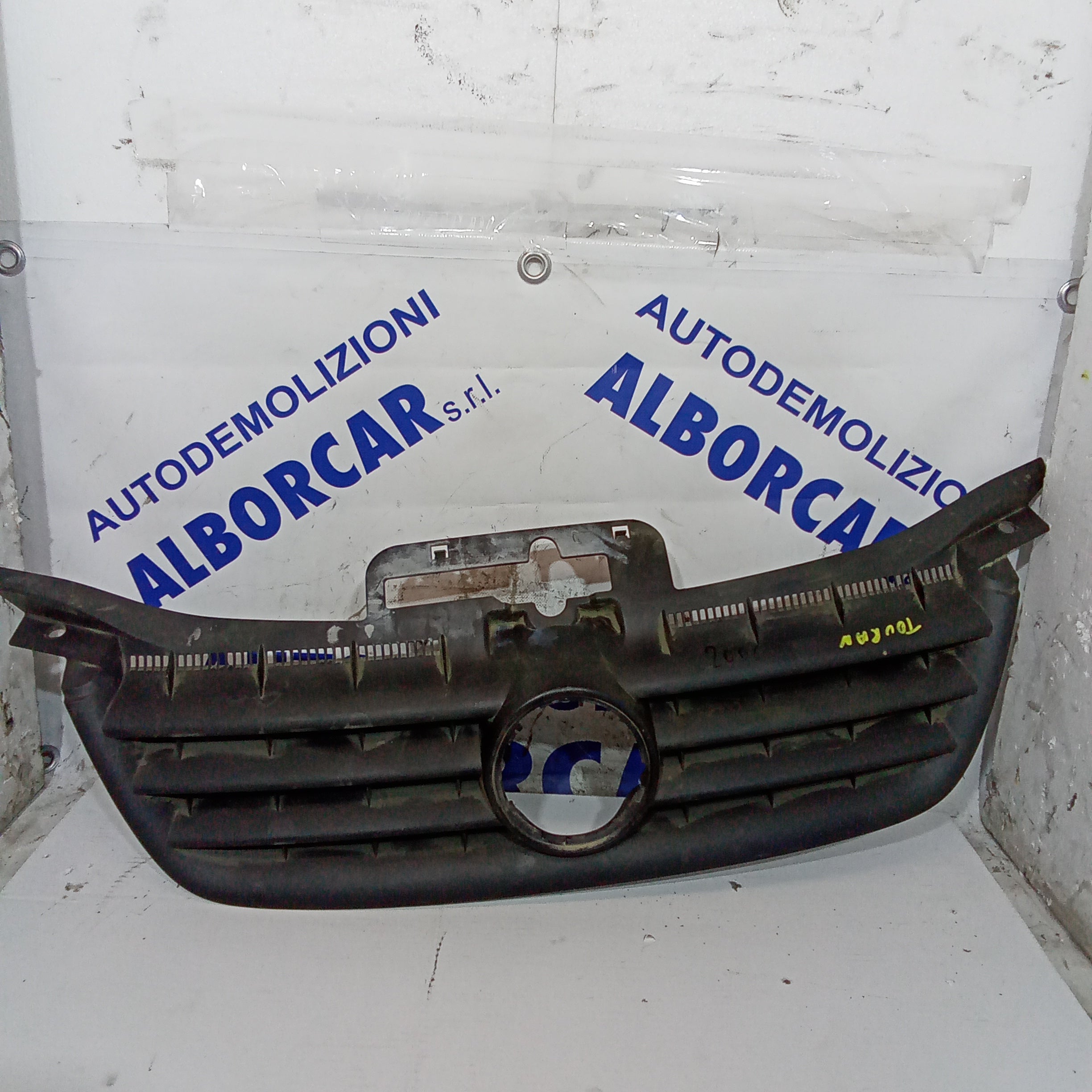 mascherina griglia frontale volkswagen touran anno 2004