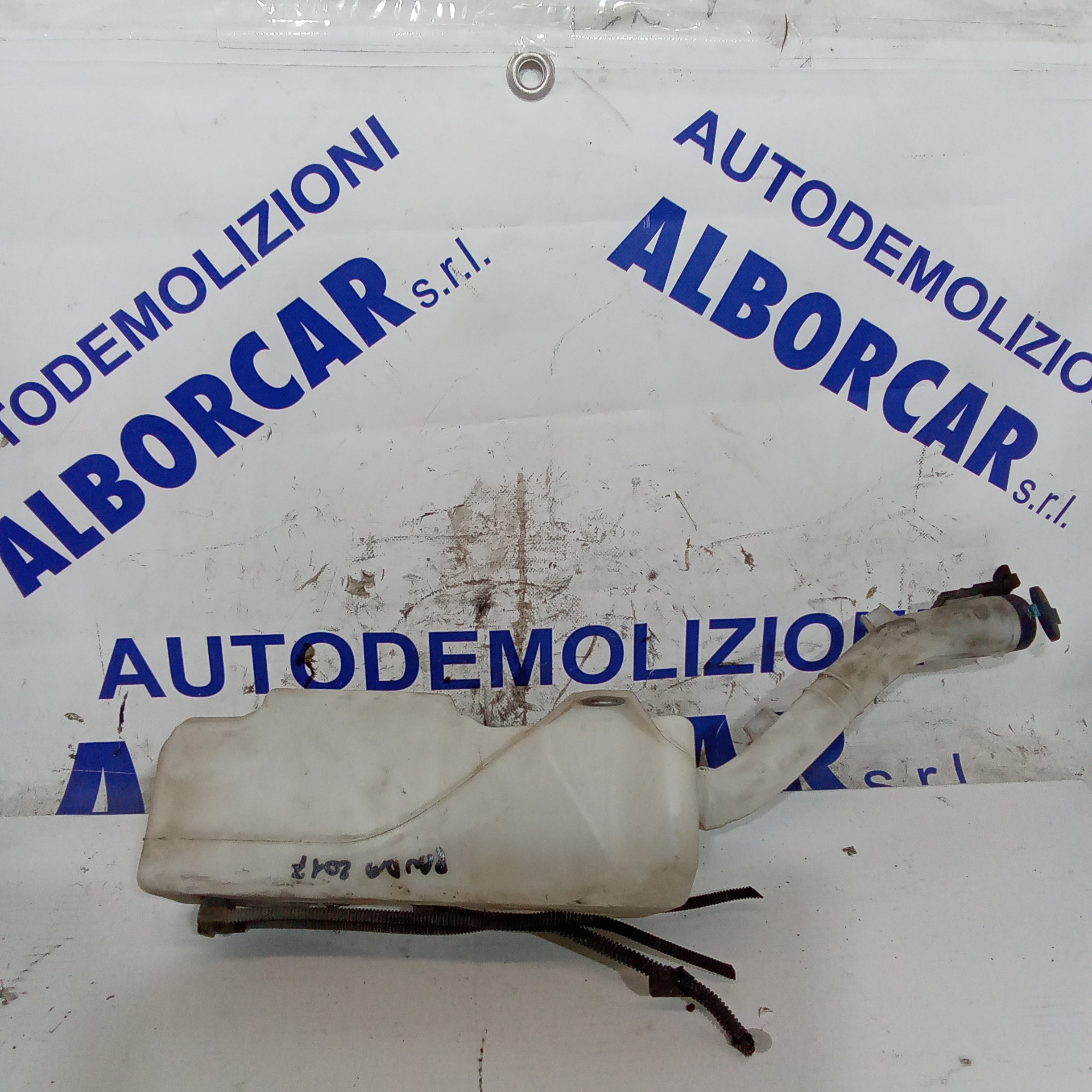 vaschetta acqua tergicristallo fiat panda anno 2017