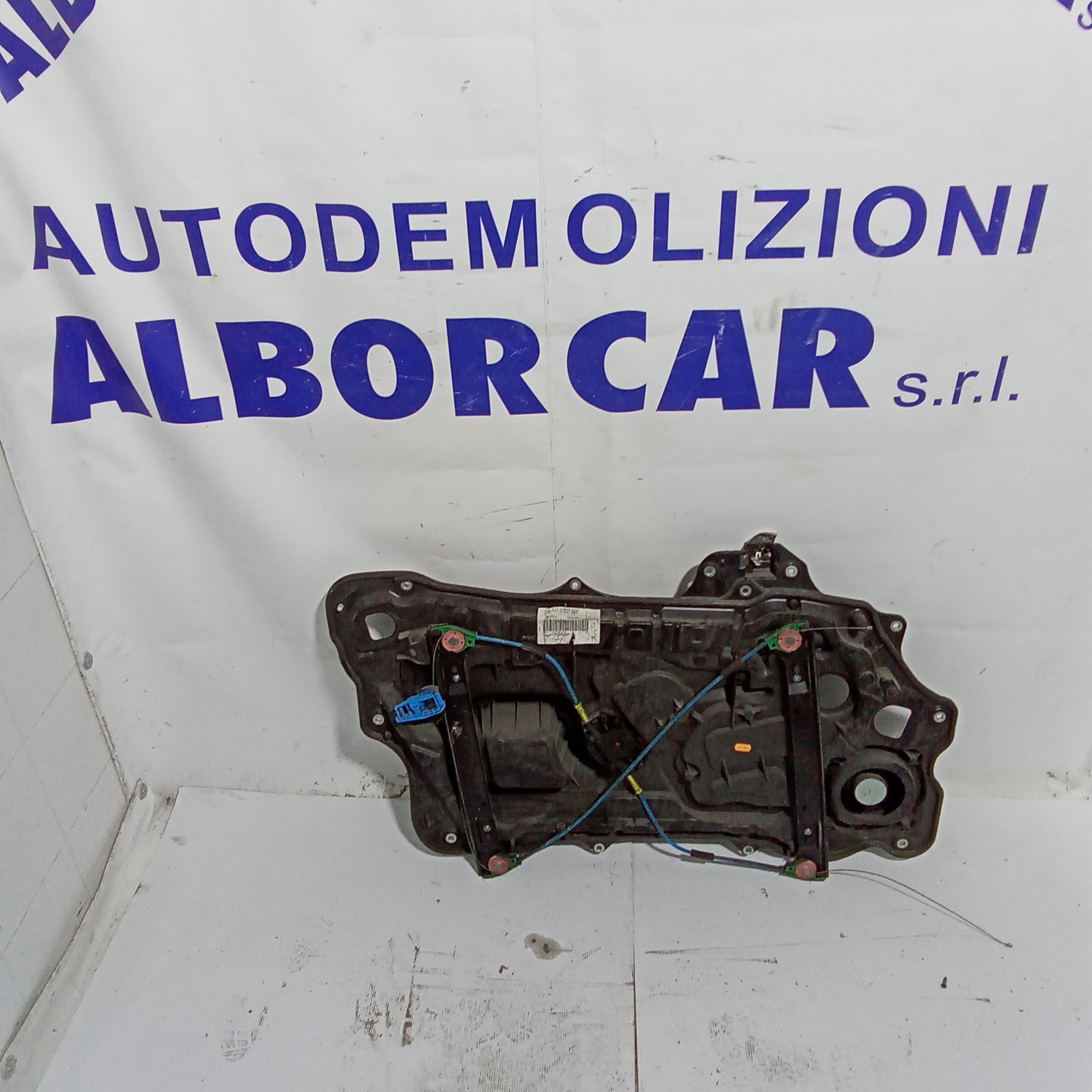 alzavetro (completo) sportello anteriore destro  lancia y anno 2011