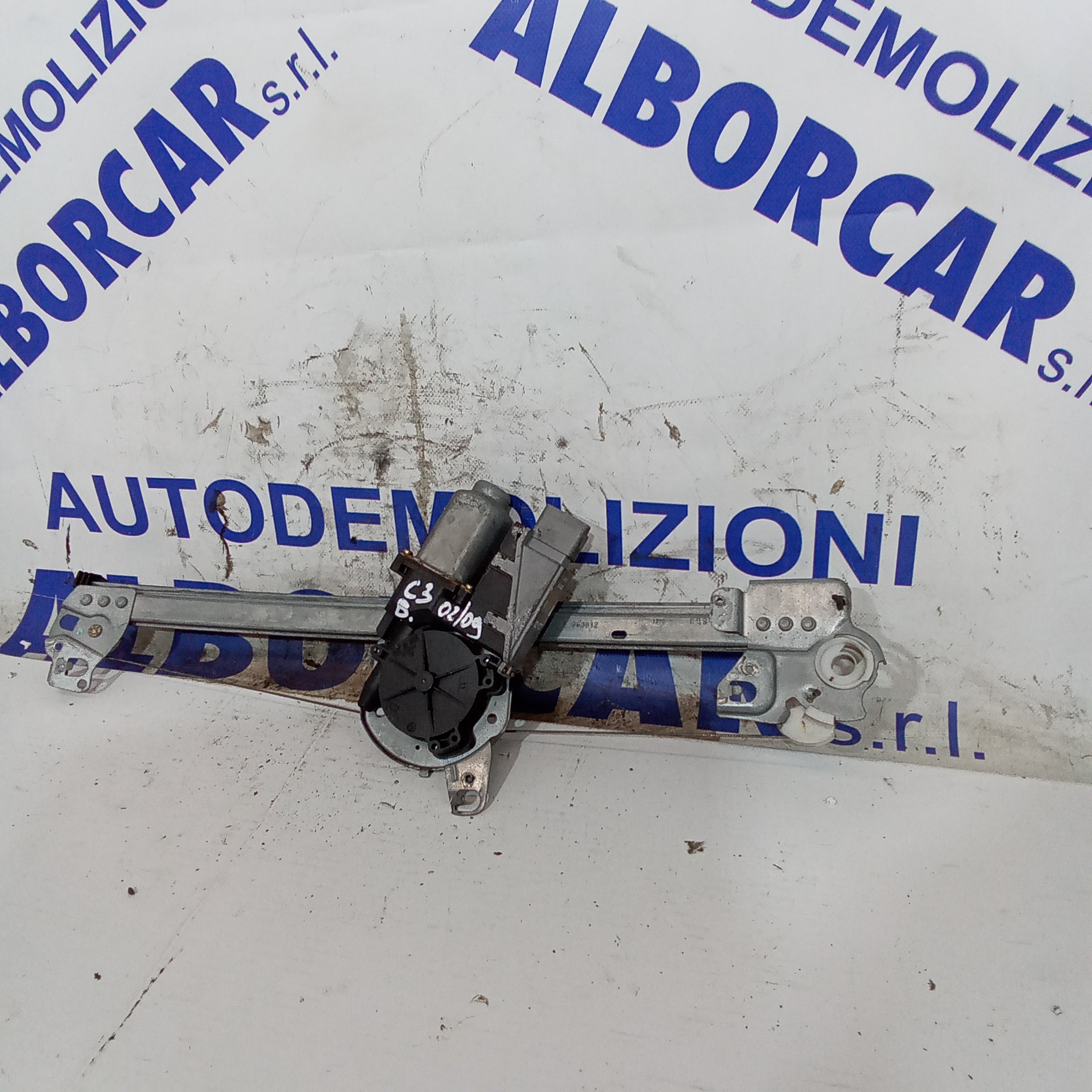 Alzavetri anteriore sinistro citroen C3 1.4hdi anno 2002/2009