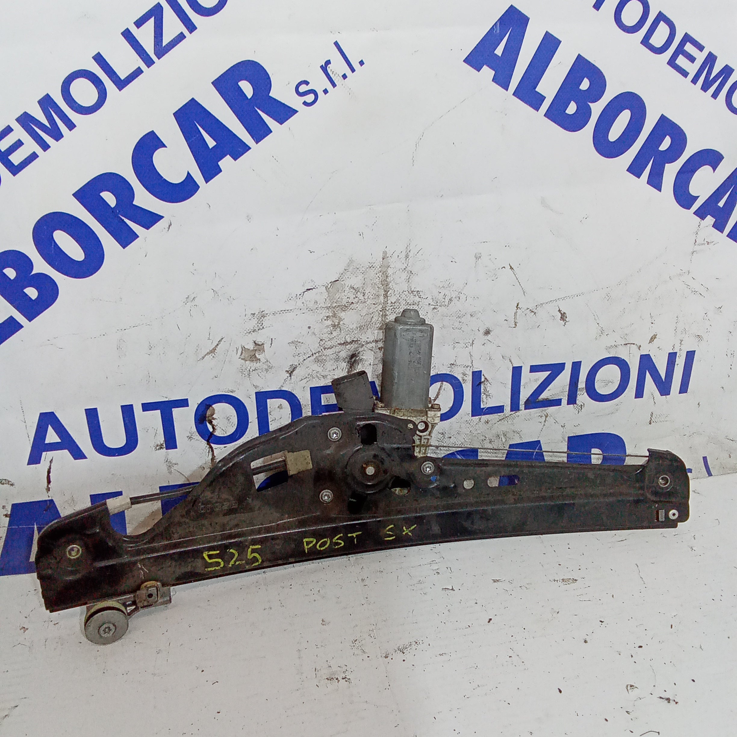 alzavetro posteriore sinistro bmw525 anno 2004