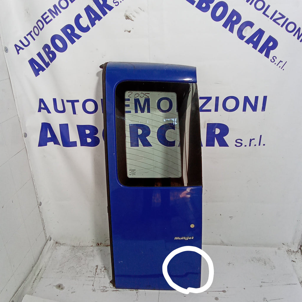 portellone posteriore destro fiat Doblò anno 2005