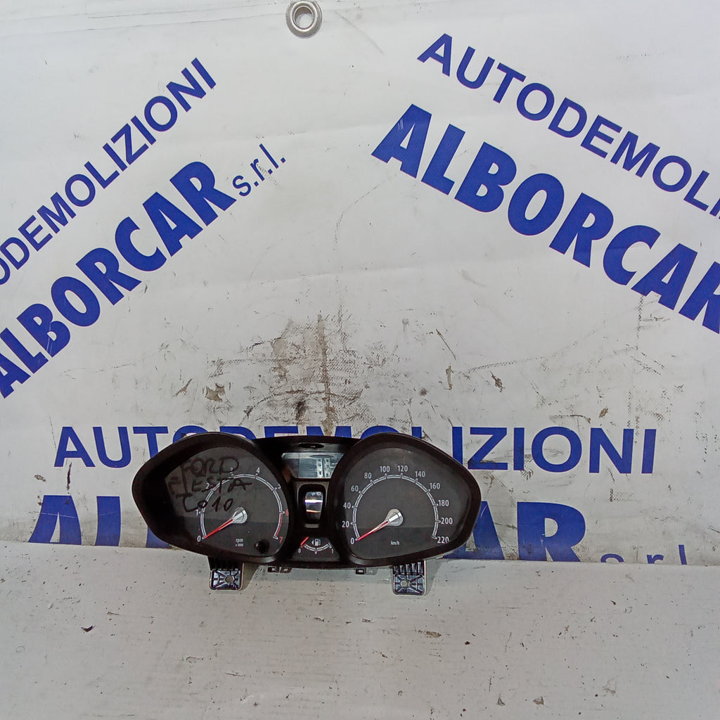 quadro strumenti/contachilometri   Ford fiesta anno 2010 codice VP8A6F10894BC