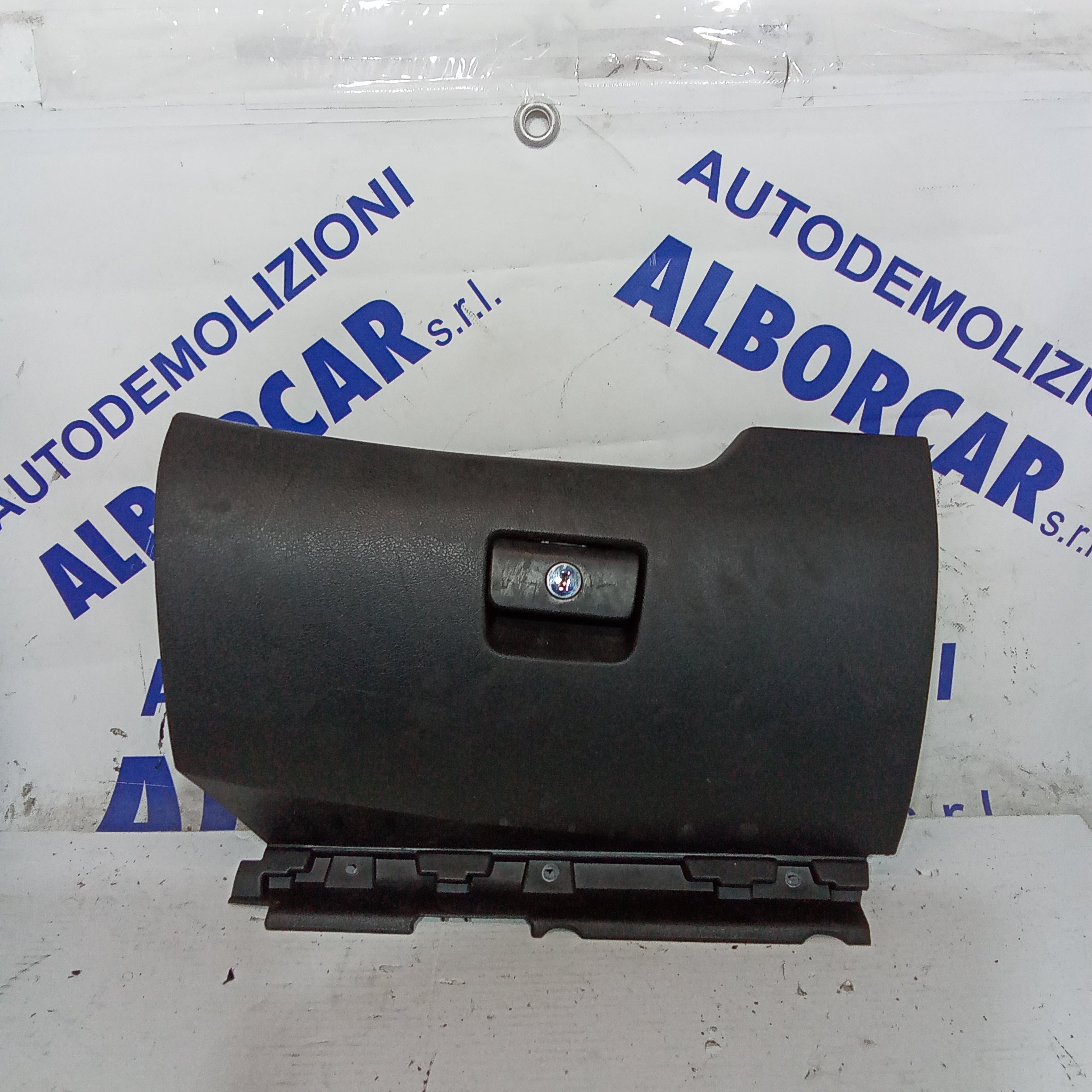 Sportello vano portaoggetti peugeot 207 anno 2010