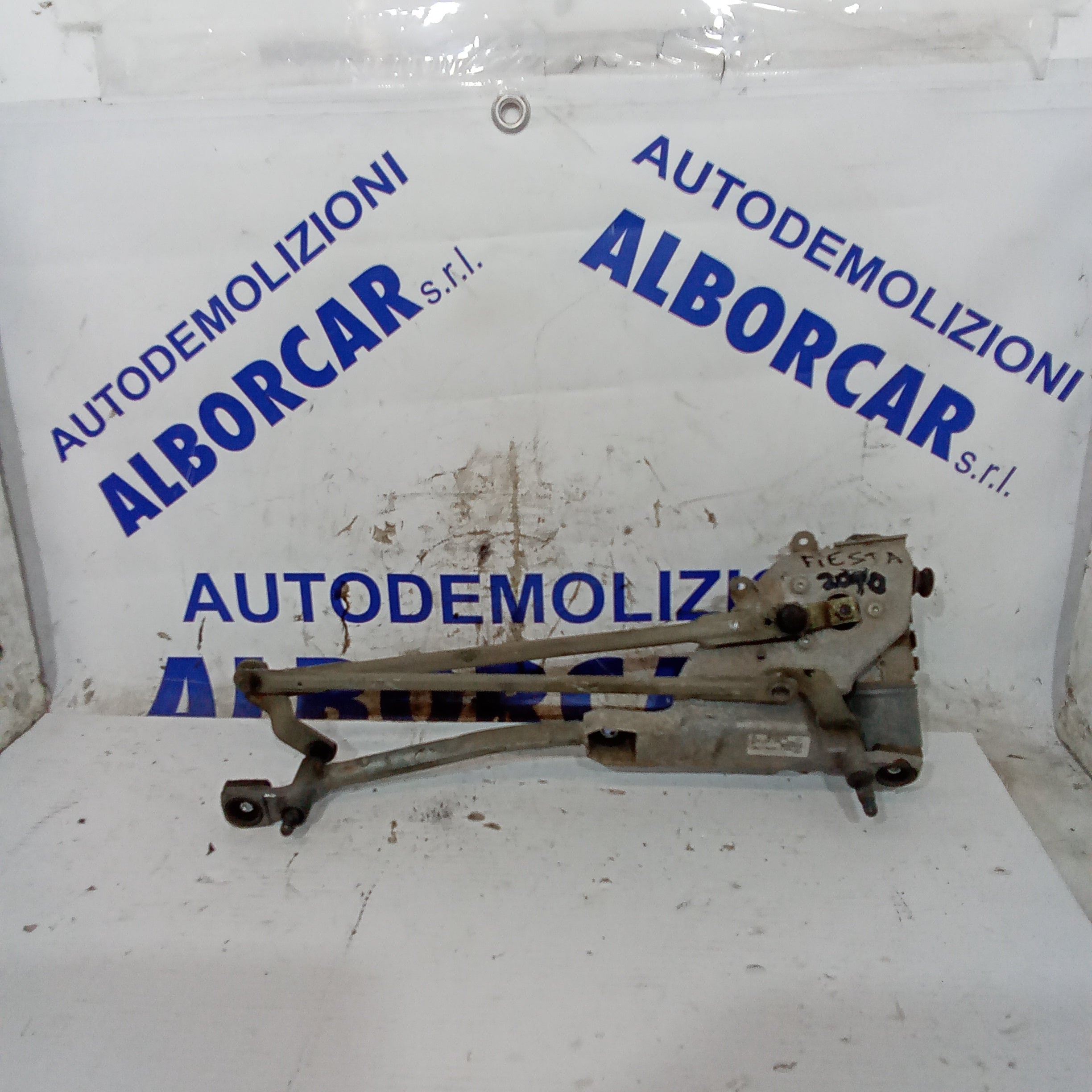 Motorino tergicristalli anteriore ford fiesta 1.4 benzina anno 2010