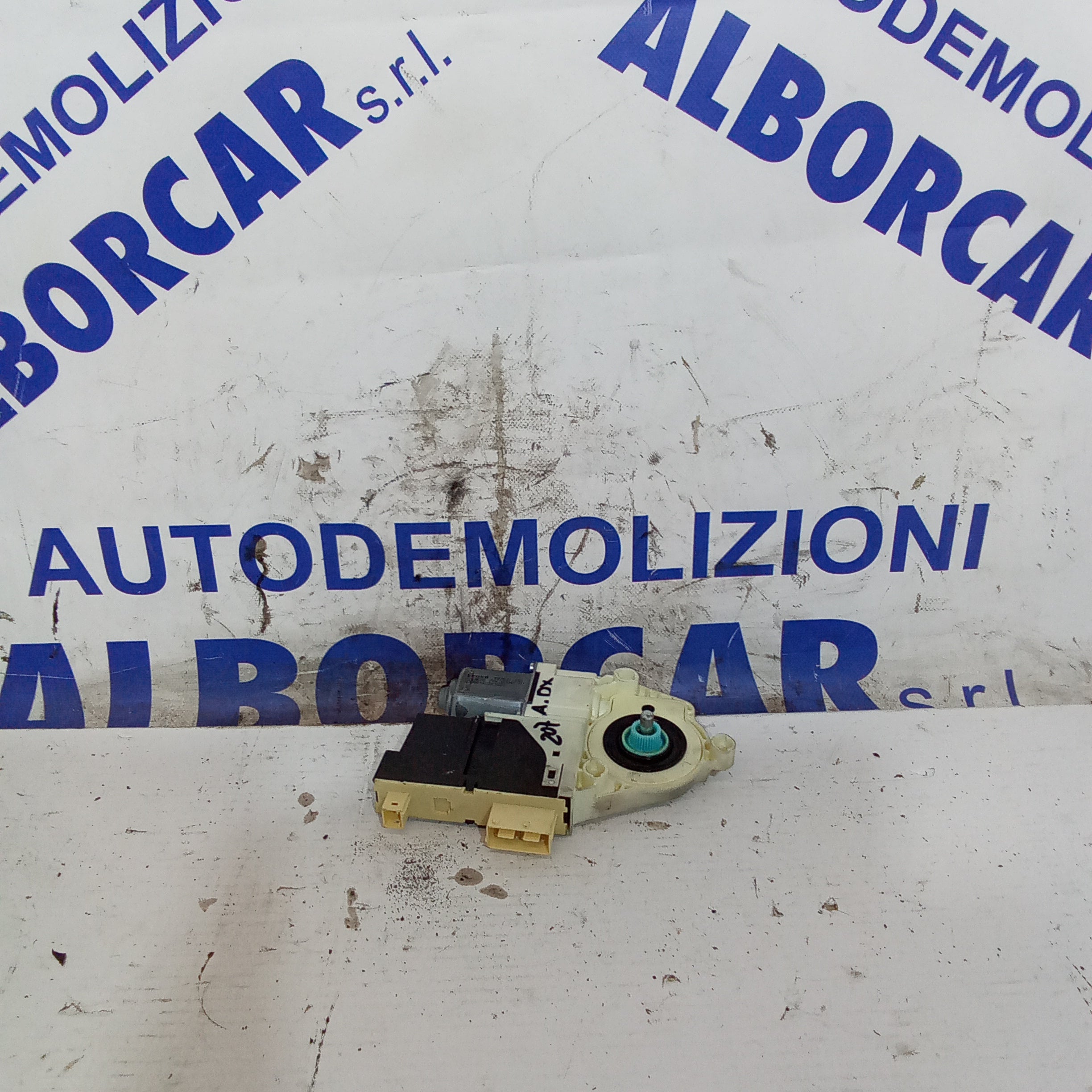 motorino tergicristallo anteriore destro peugeot 207 anno 2006