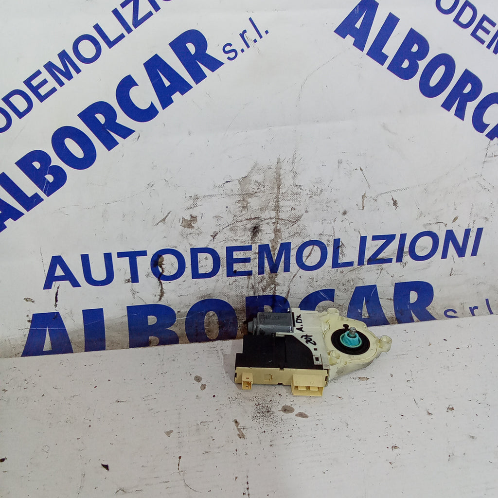 motorino tergicristallo anteriore destro peugeot 207 anno 2006