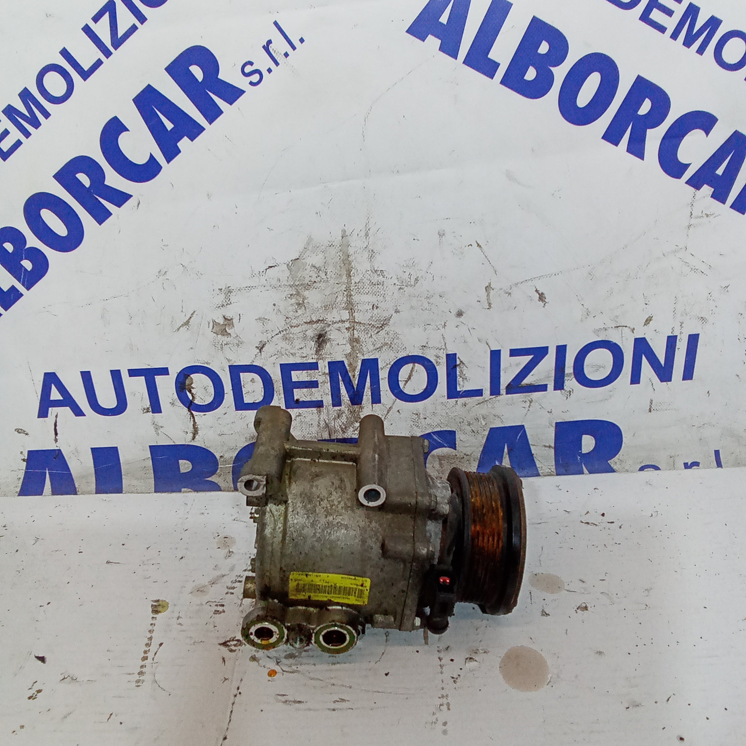 Compressore aria condizionata ford fiesta 1.4 benzina anno 2010