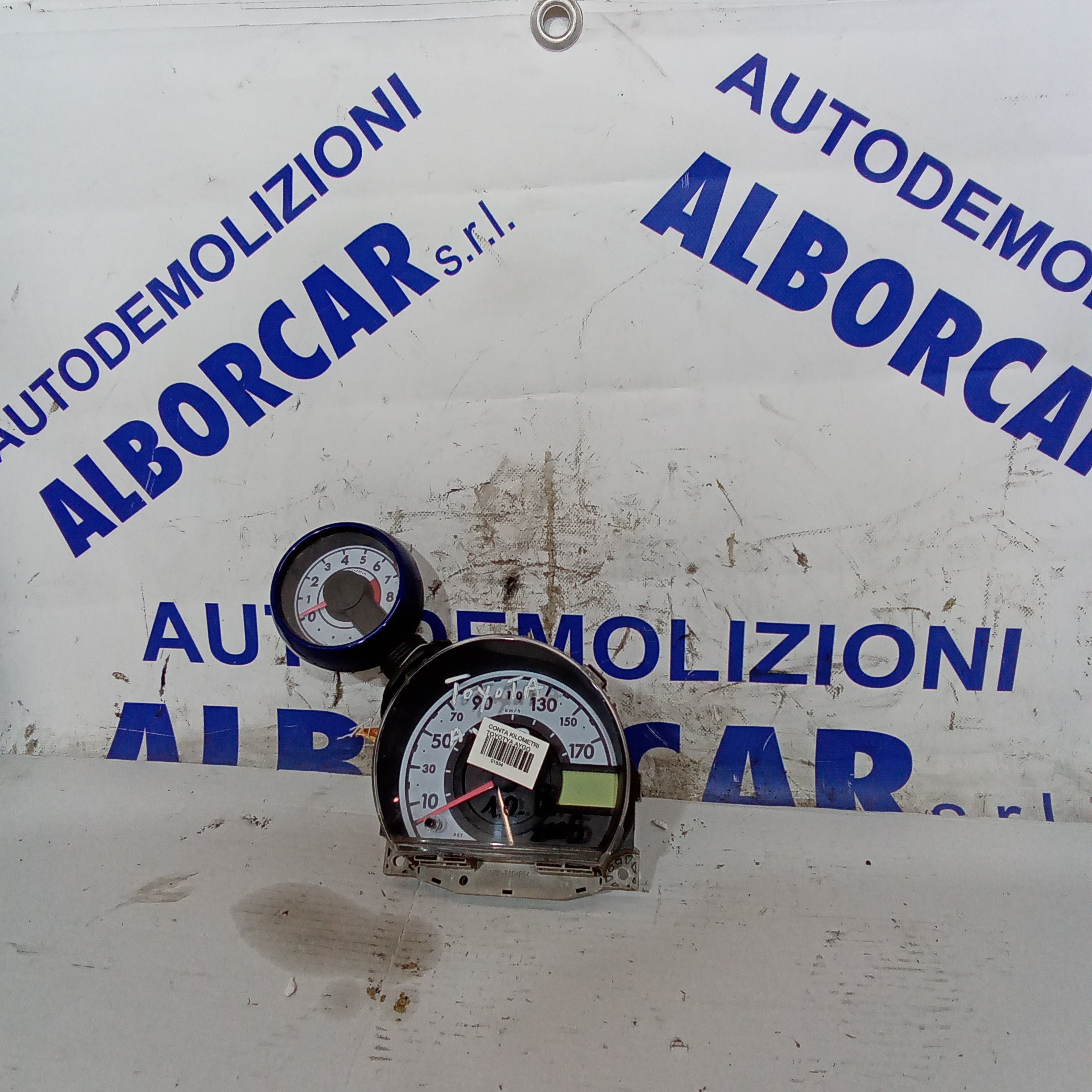 quadro strumenti/contachilometri Toyota aygo 1^serie 1.0 benzina anno 2005 codice 83800-0H022