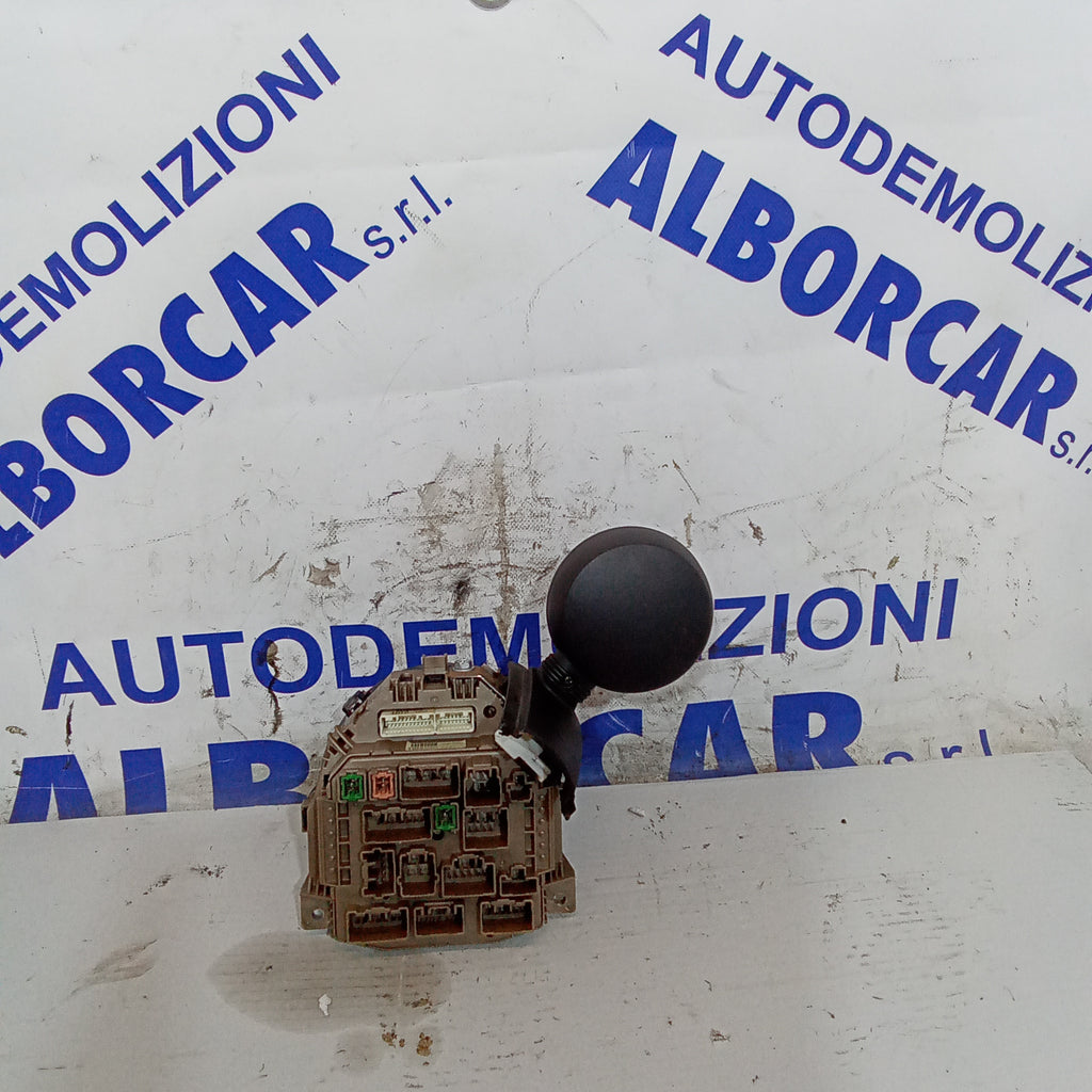 quadro strumenti/contachilometri Toyota aygo 1^serie 1.0 benzina anno 2005 codice 83800-0H022