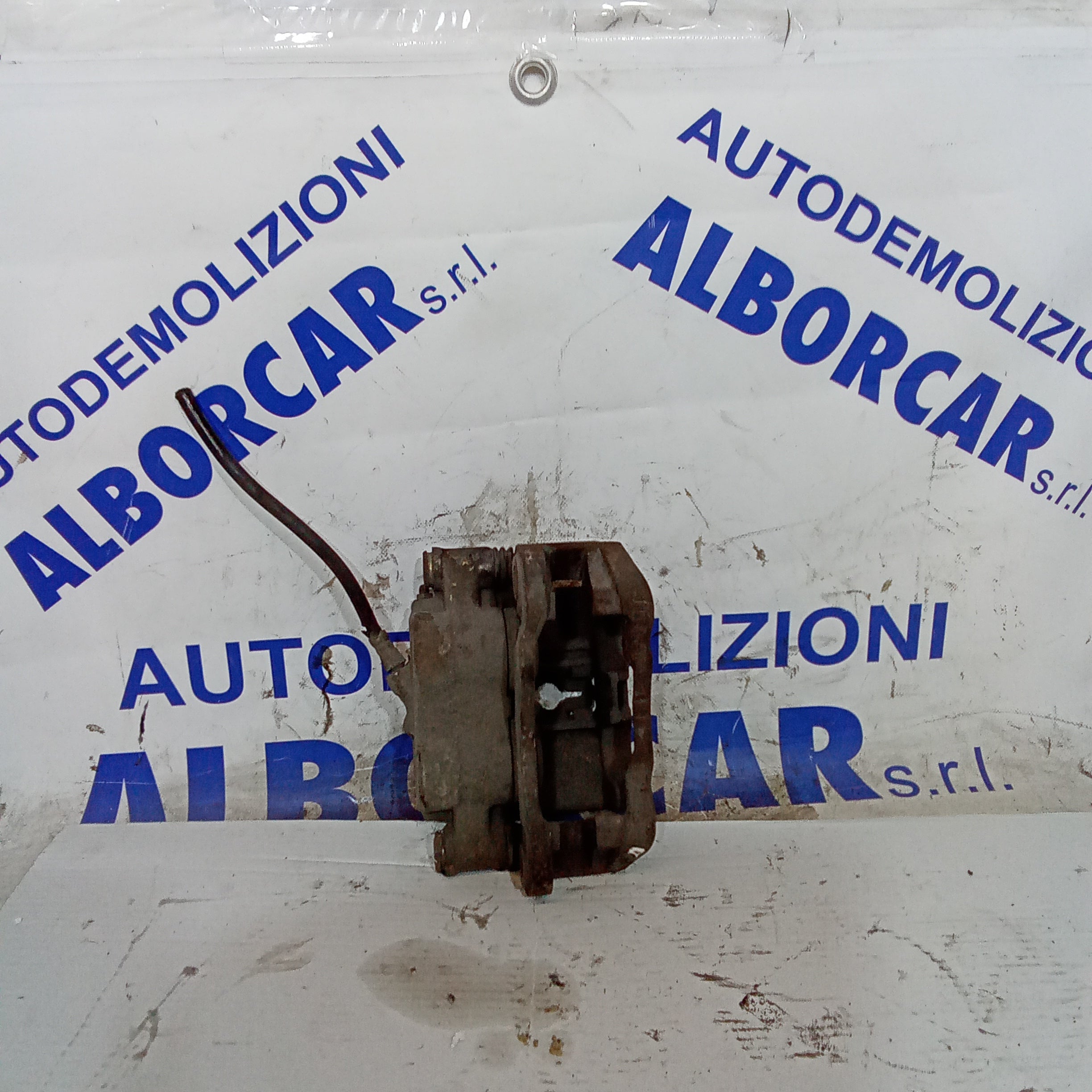 pinza freni anteriore sinistro iveco daily 35/10 anno 2000