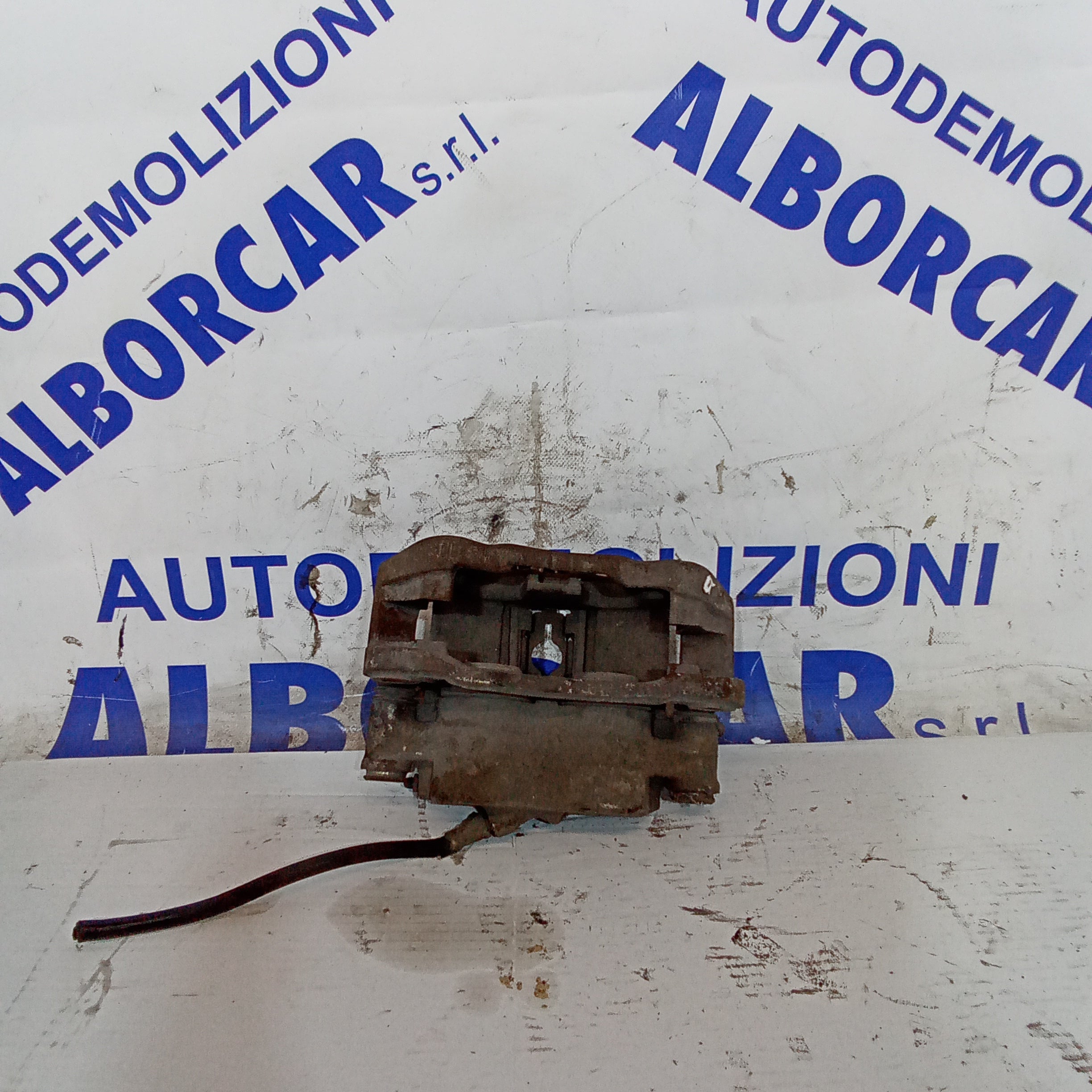 pinza freni anteriore sinistro iveco daily 35/10 anno 2000