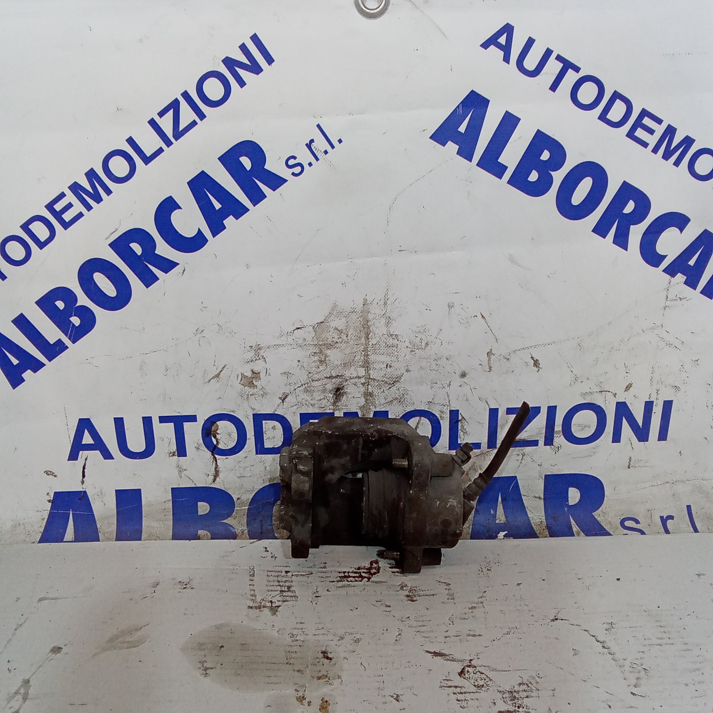 pinza freni anteriore sinistro bmw 320d anno 2006