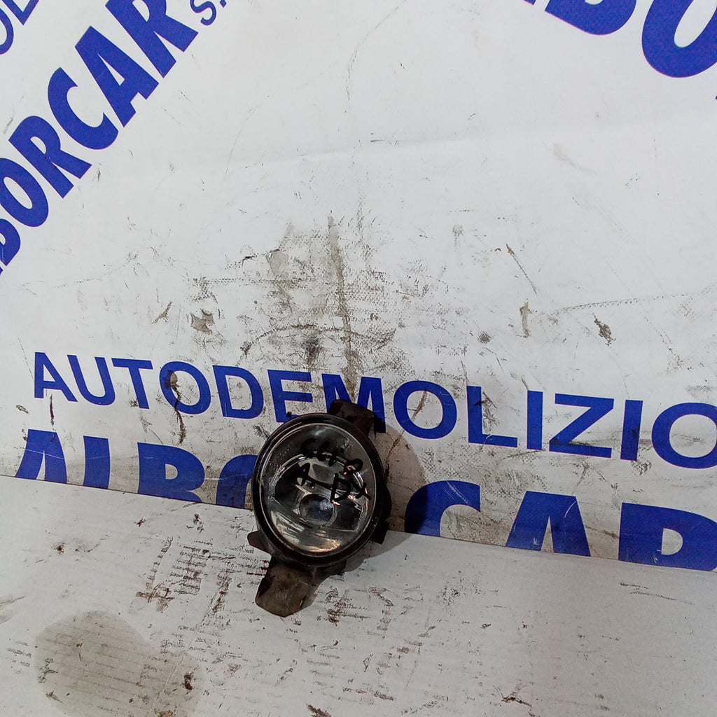 faro fendinebbia anteriore destro renault clio 1.2 benzina anno 2002