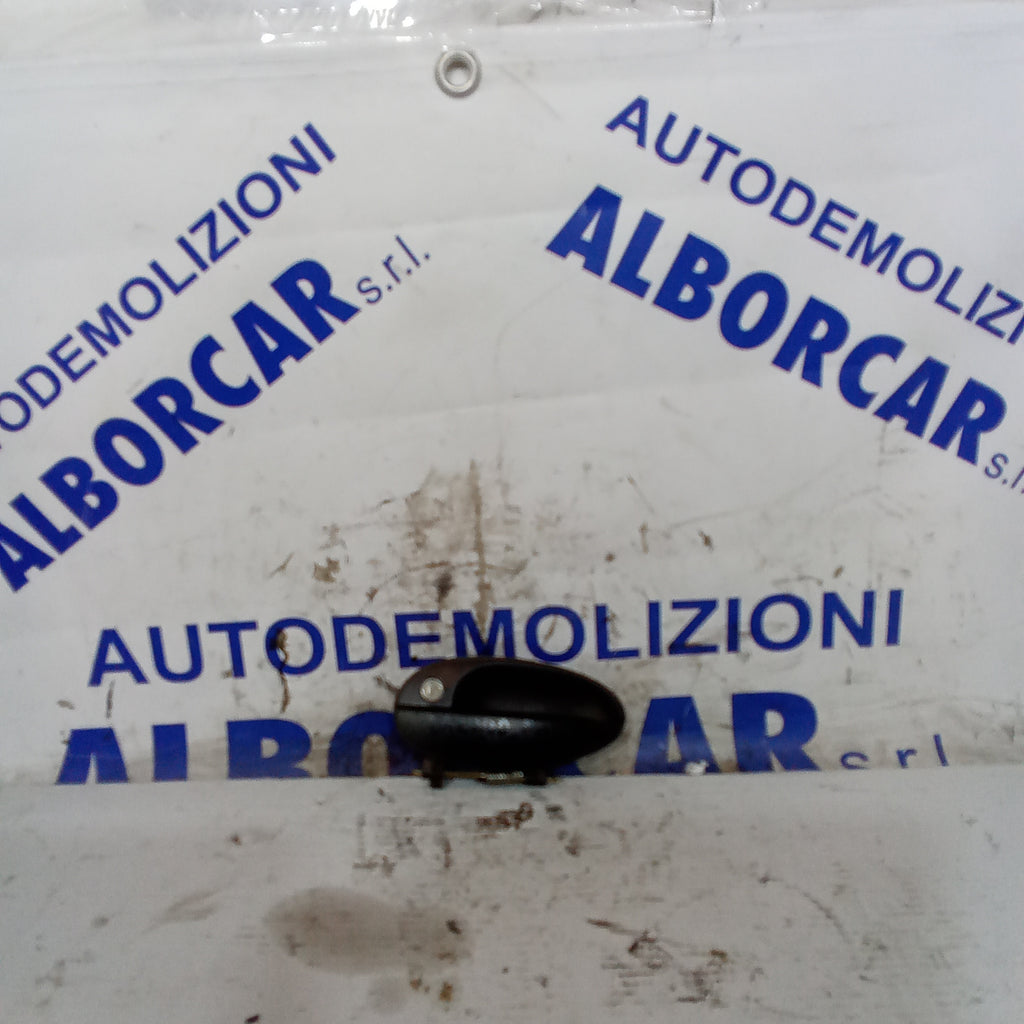 Maniglia anteriore sinistra daewoo matiz 1.0 benzina anno 2000