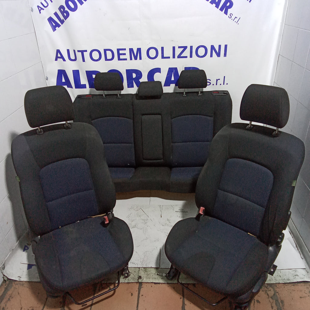 tappezzeria (completa) Mazda 3 anno 2004