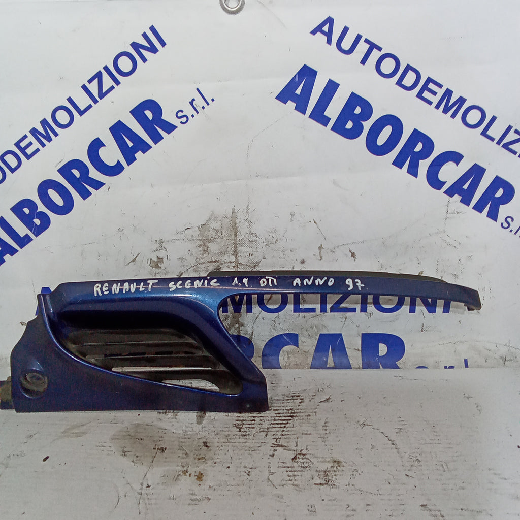 mascherina griglia frontale inferiore sinistro renault scenic 1.9 tdi anno 1997