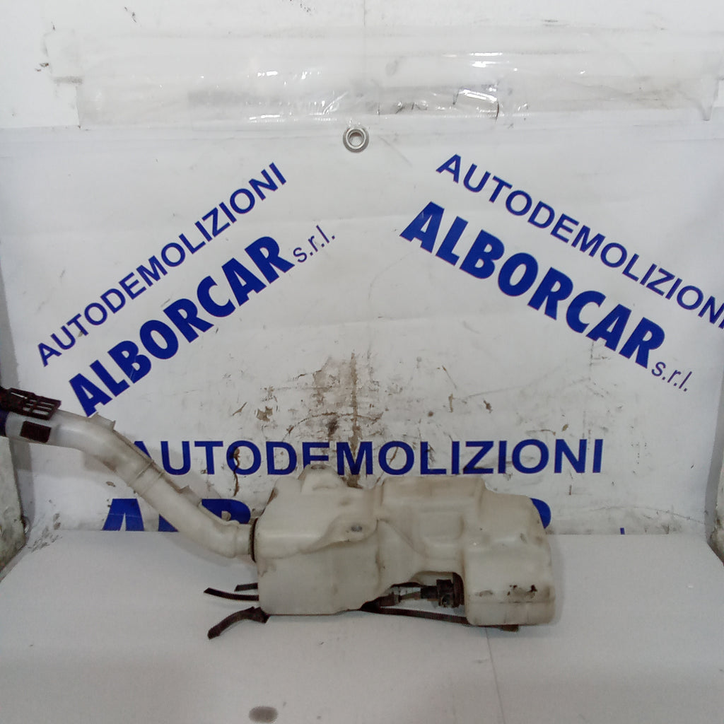 vaschetta acqua tergicristalli  fiat panda 1.3 mjt anno 2012