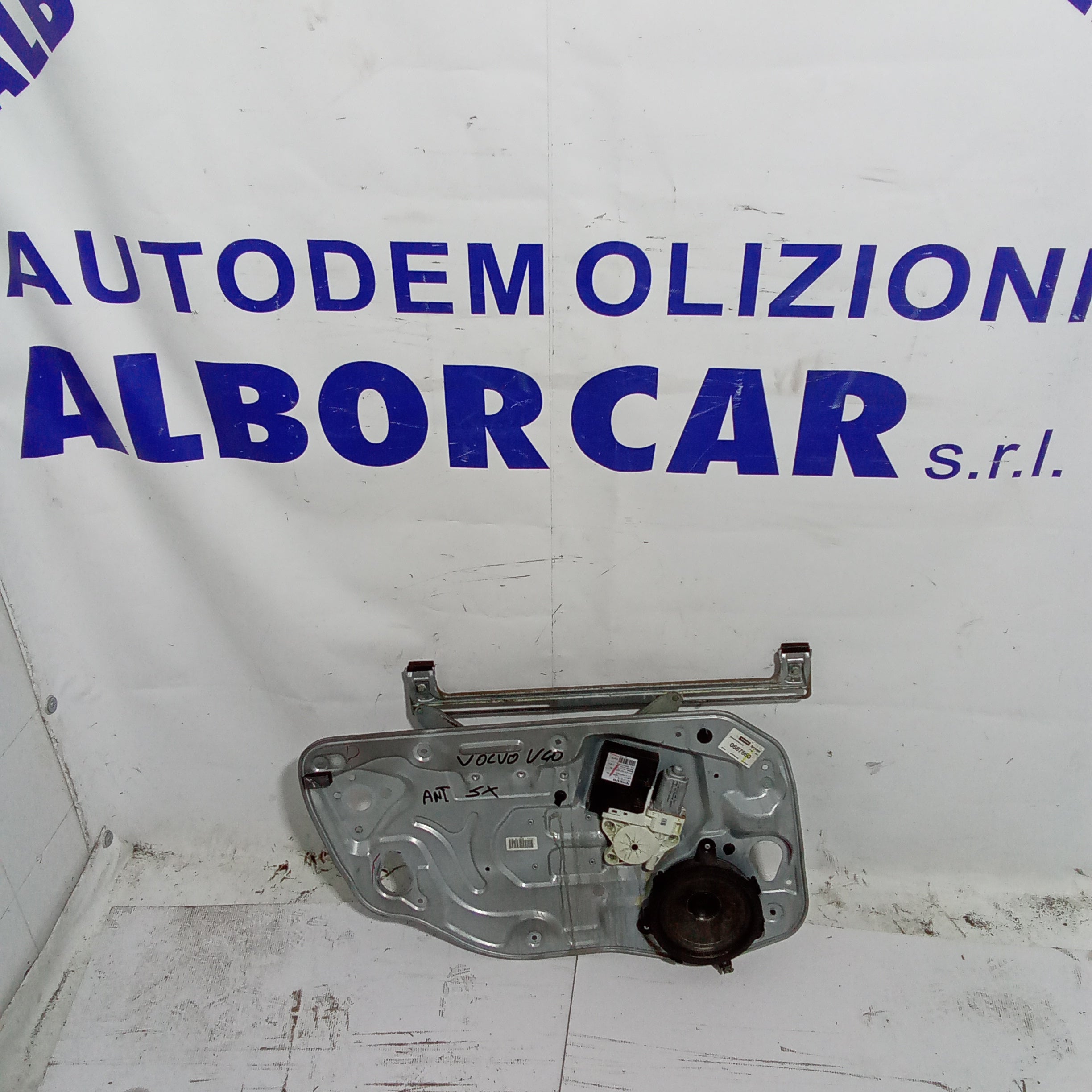 Alzavetro anteriore sinistro completo volvo V40 anno 2000