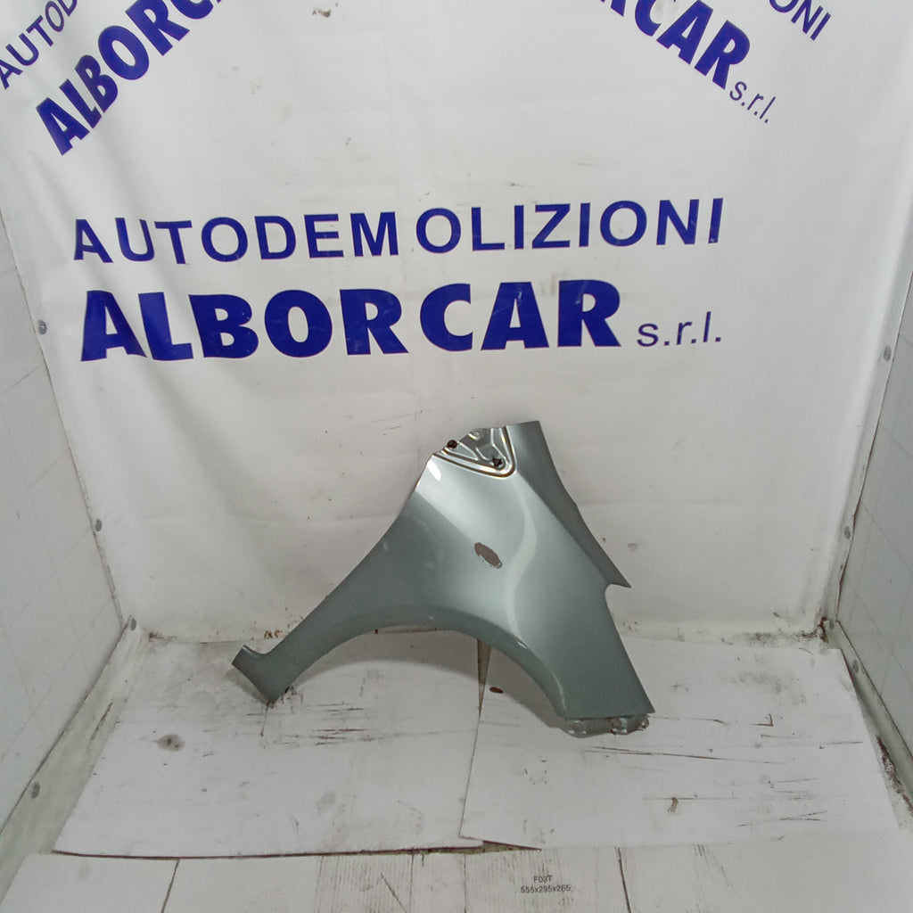 parafango fianchetto anteriore destro toyota yaris anno 2007