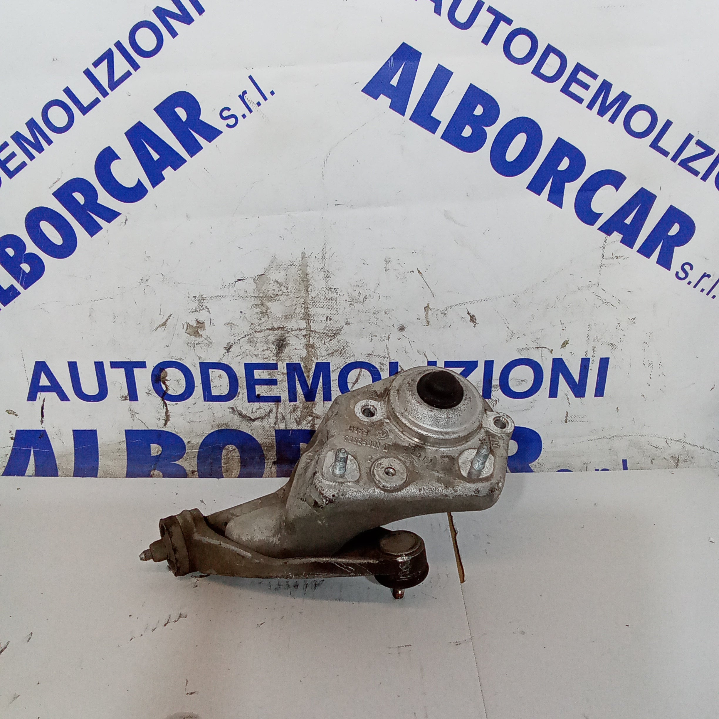supporto montante anteriore destro alfa 156 1.6 benzina anno 2004