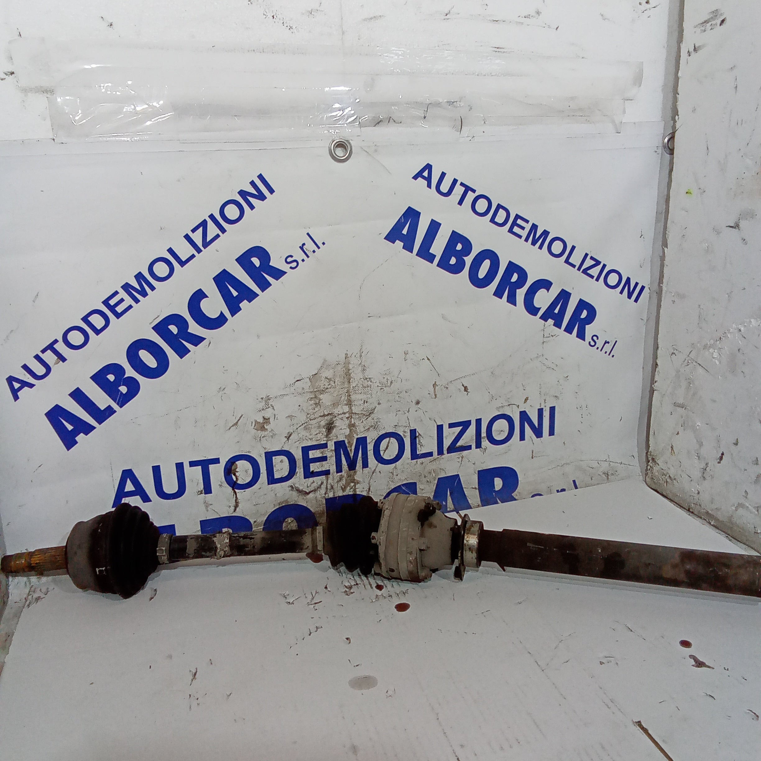 Semiasse anteriore destro alfa 156  2.0 twin spark anno 2004