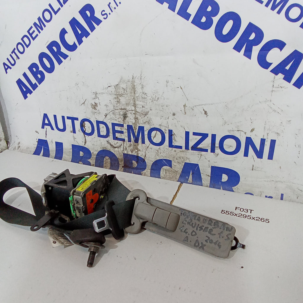 Cintura di sicurezza anteriore destra con pretensionatore toyota urban cruiser 1.4diesel anno 2014