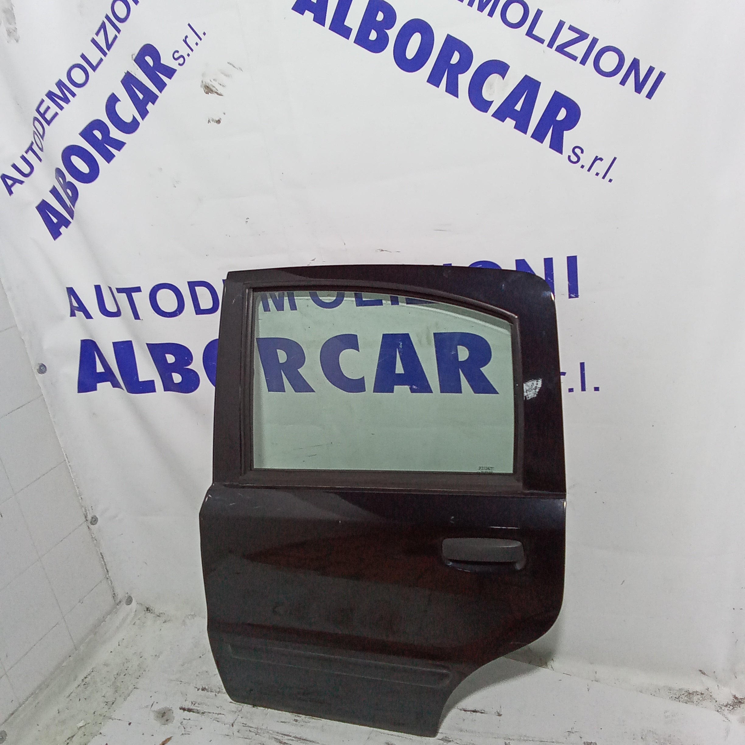 Puerta trasera izquierda (completa) Fiat Panda año 2010