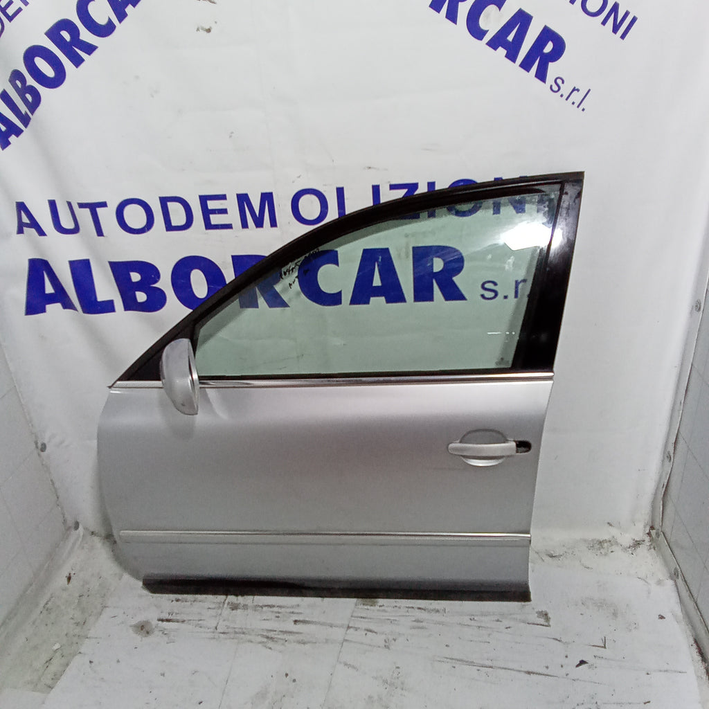 sportello anteriore sinistro (completo) Volkswagen Passat anno 2002