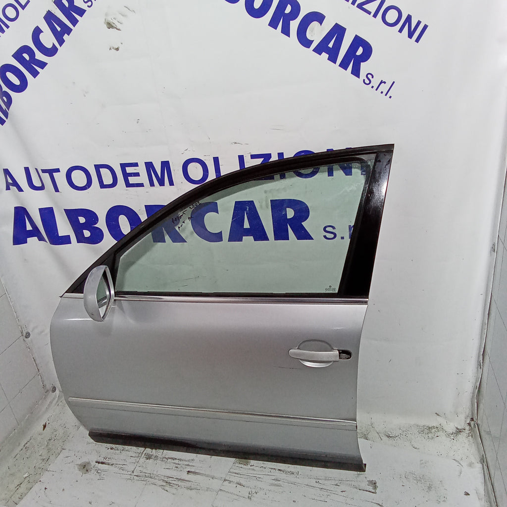 sportello anteriore sinistro (completo) Volkswagen Passat anno 2002