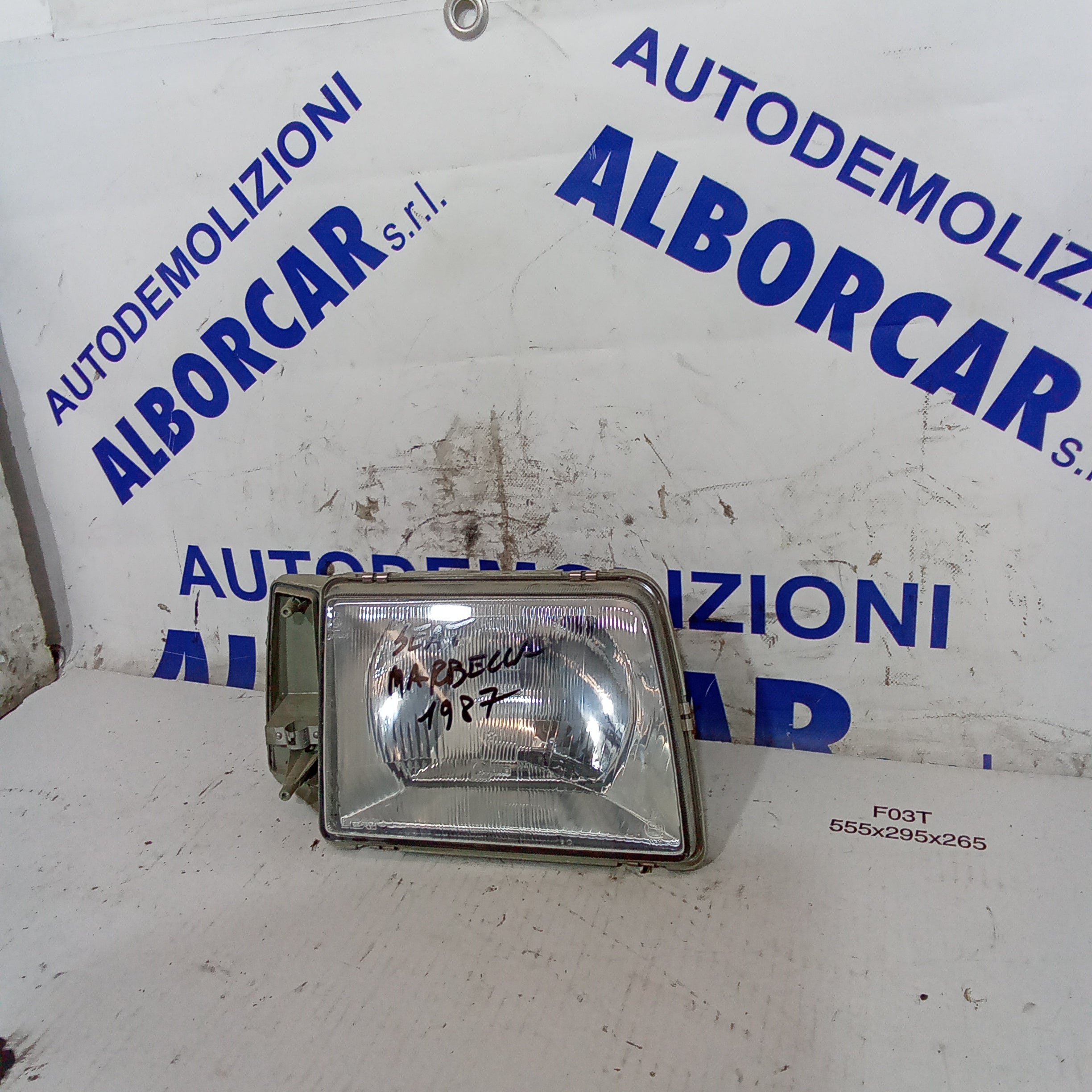 faro delantero derecho seat marbella año 1987