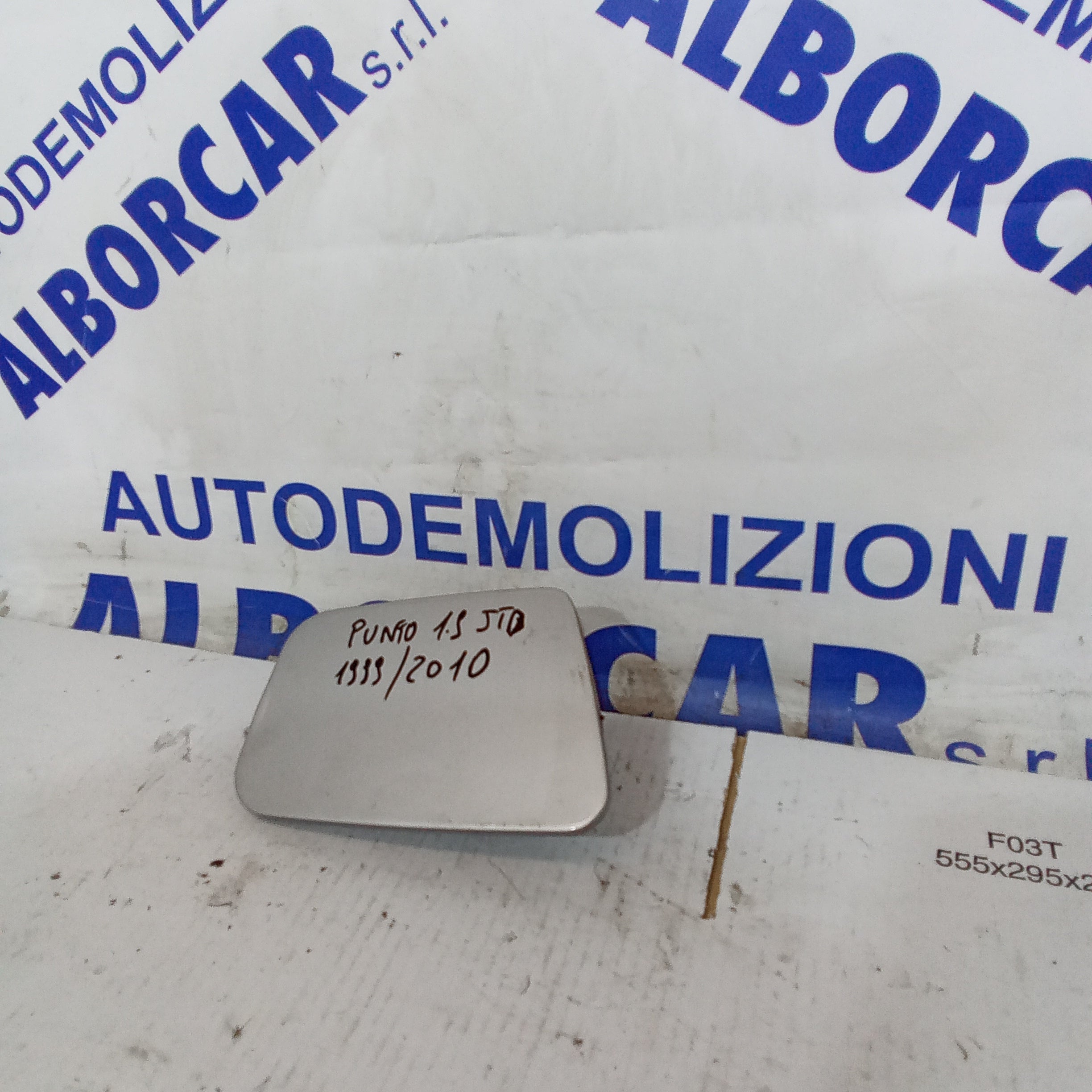 Fuel flap Fiat Punto 1.9 JTD year 1999/2010
