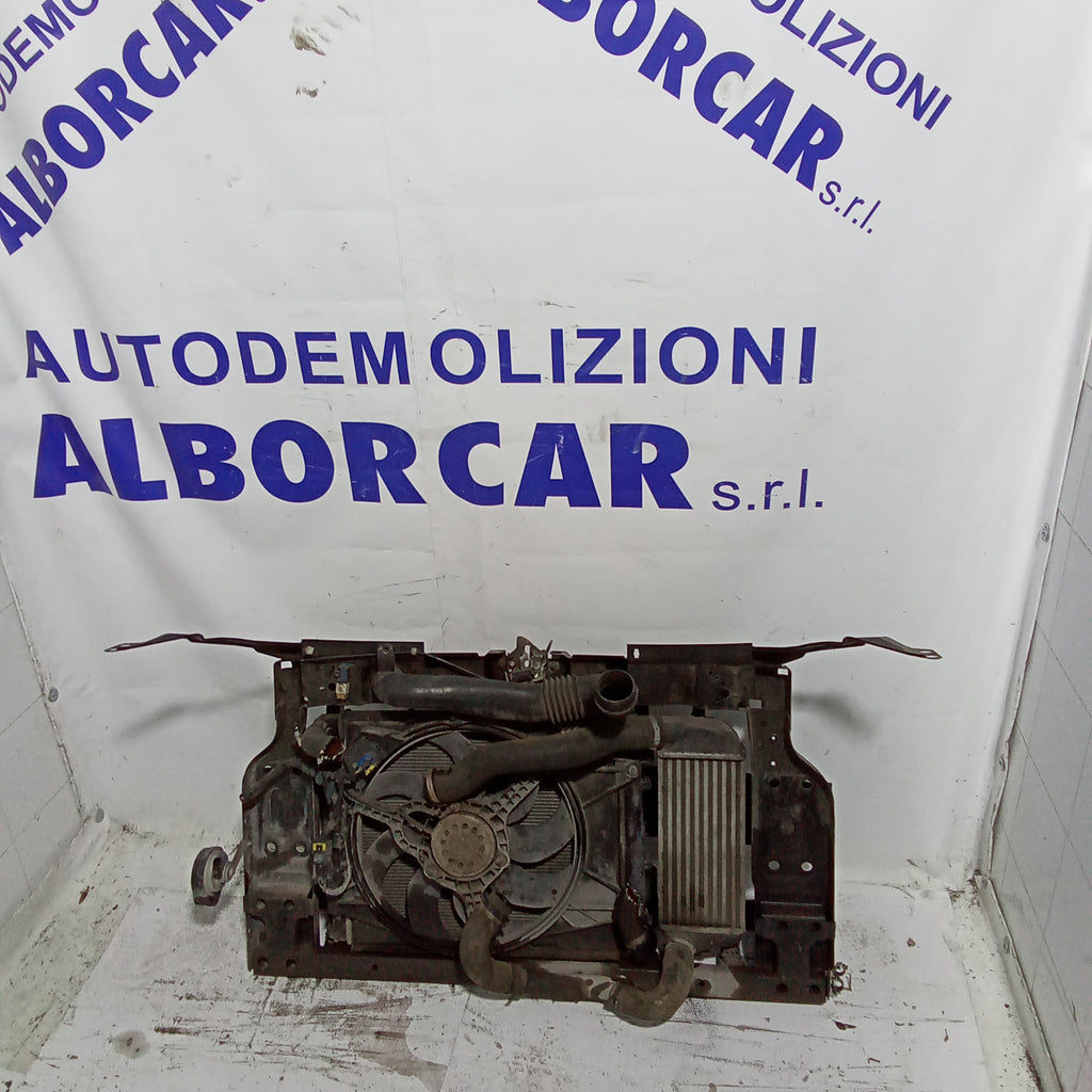 calandra (completa) fiat 500 1.3 mjt año 2008