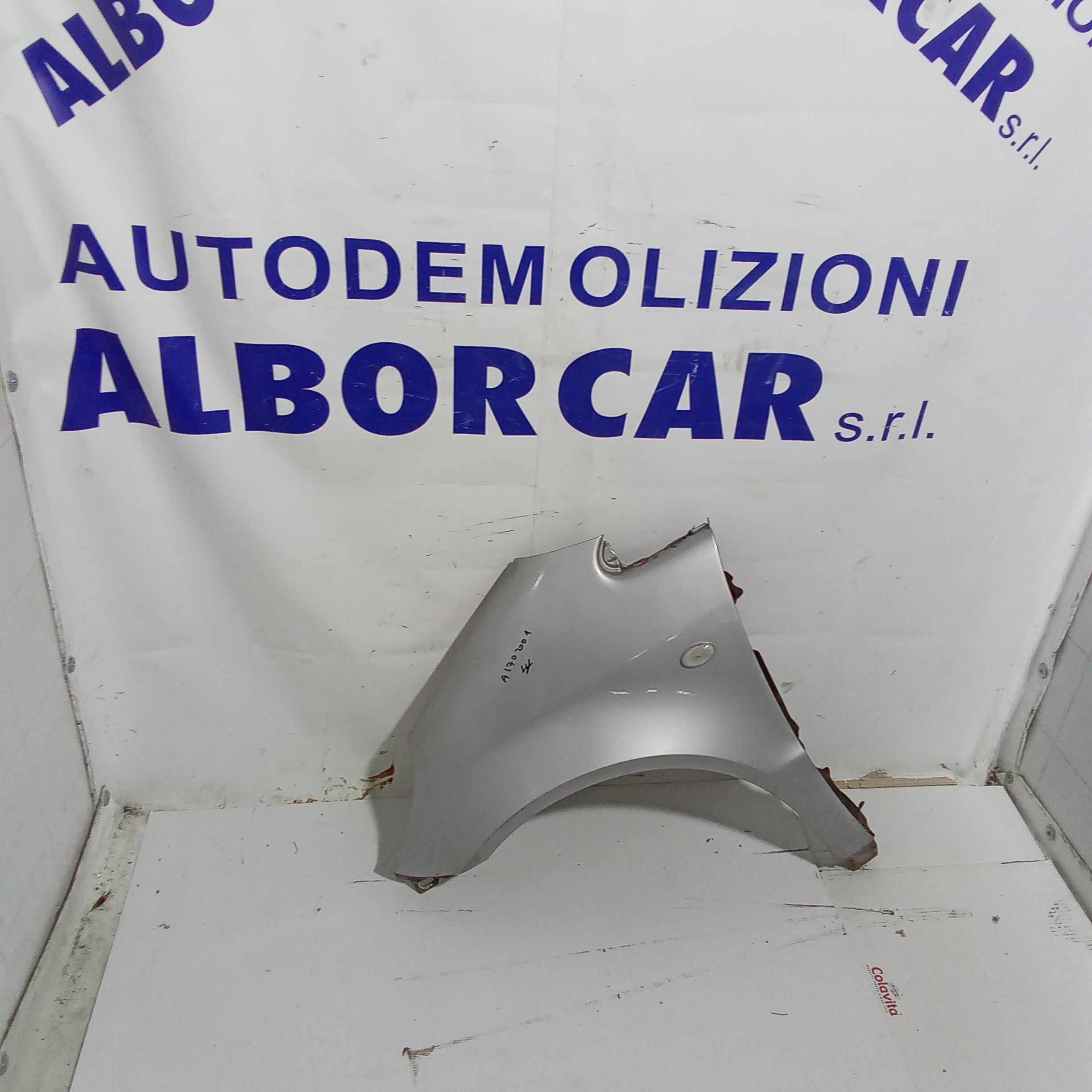 front left fender Mercedes A170 year 2001