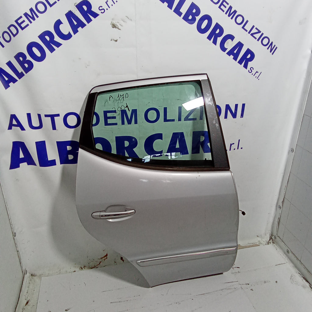 rear right door (complete) Mercedes A170 year 2001