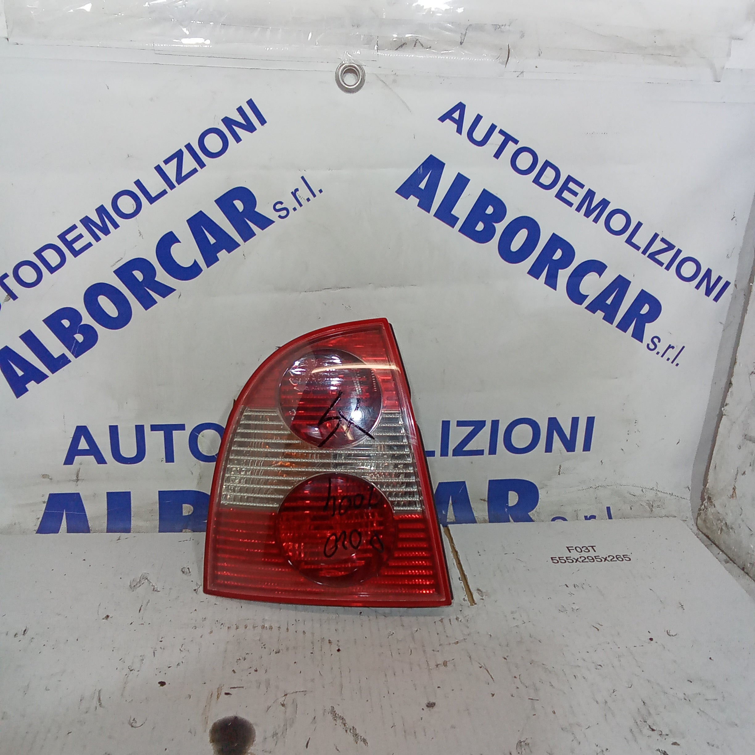 Fanale stop posteriore sinistro volkswagen polo anno 2004