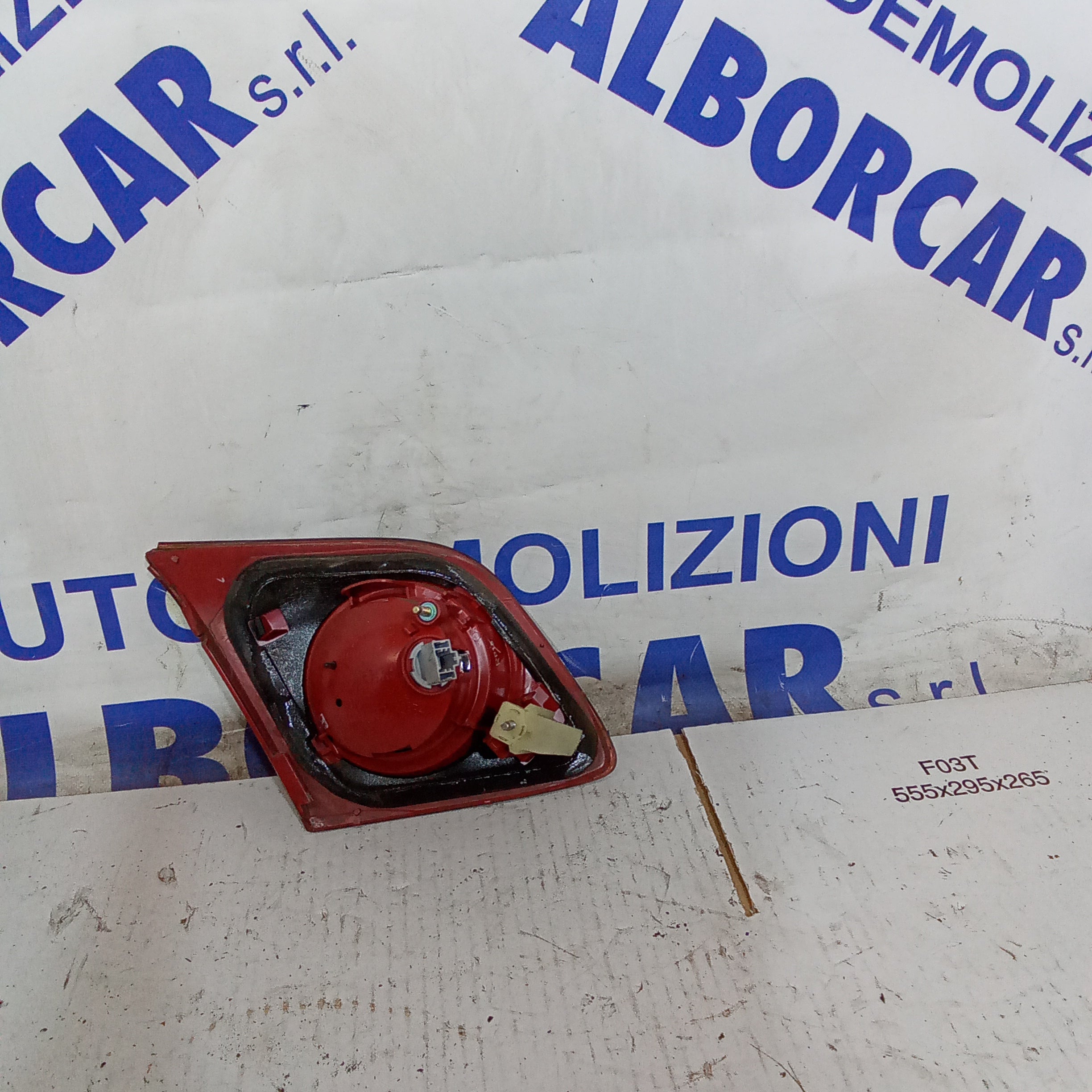 Fanale stop posteriore interno sinistro mazda 3 anno 2003