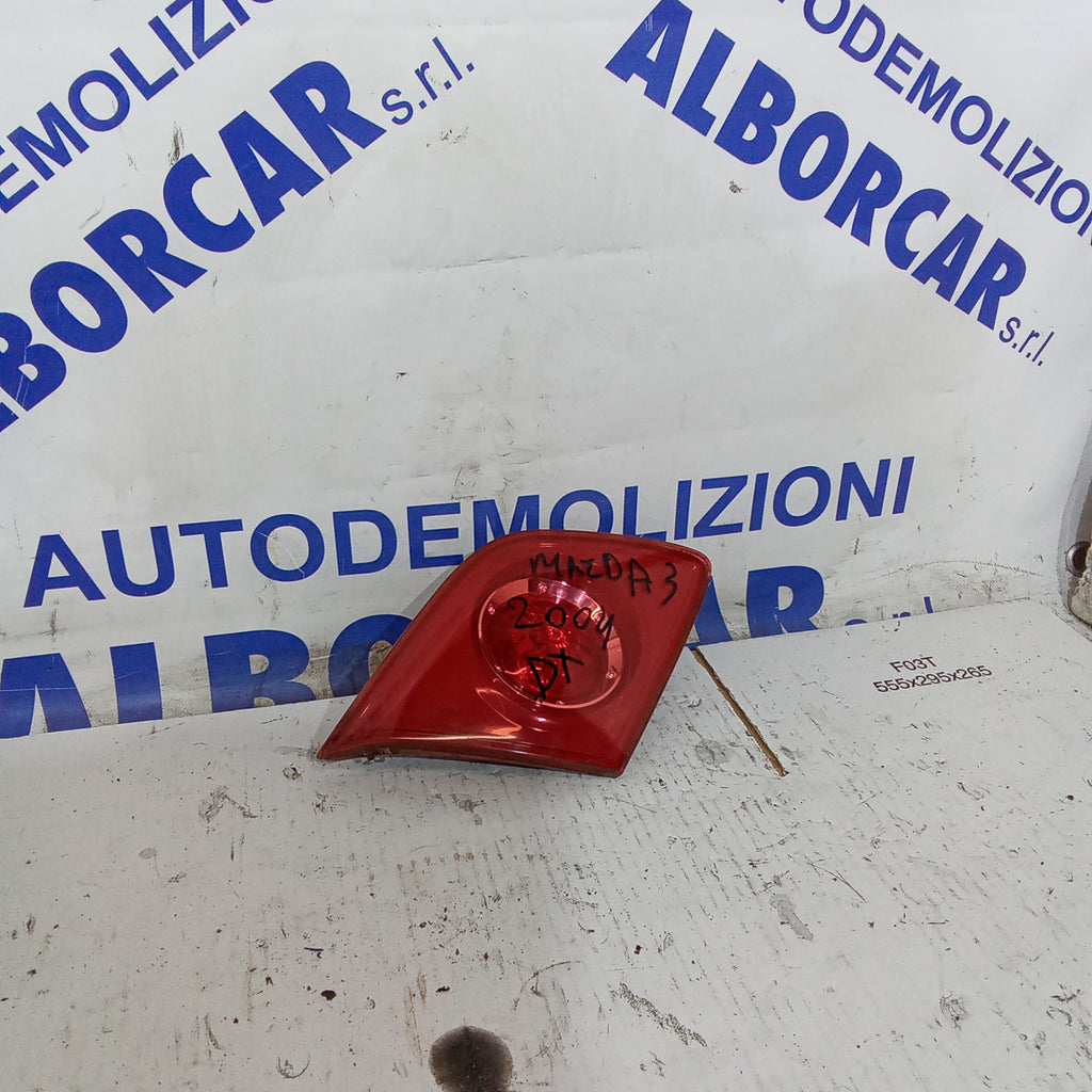 Rear right inner tail light Mazda 3 year 2003