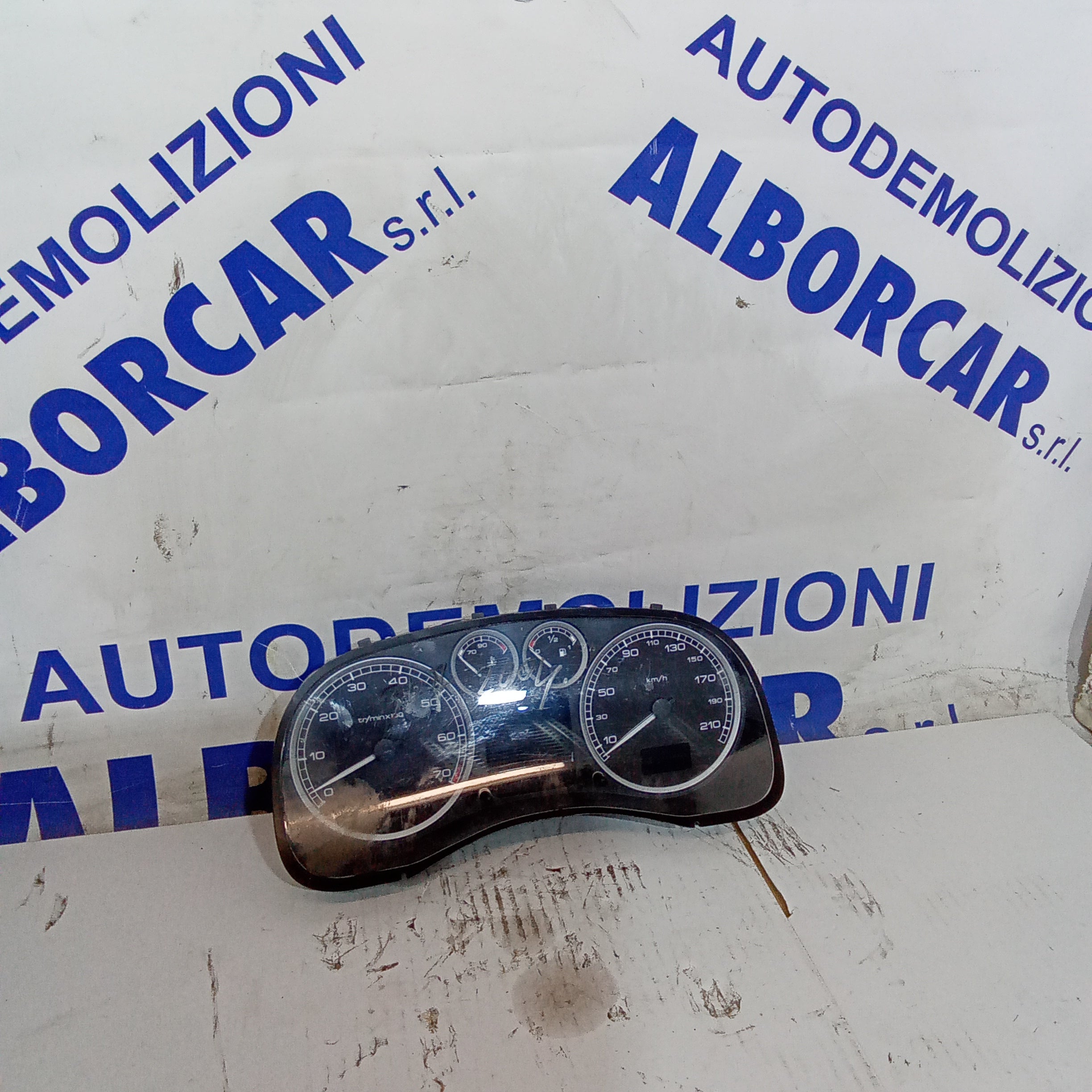 Peugeot 307 2.0 petrol 16V instrument cluster speedometer year 2001/2009 part number 216518703