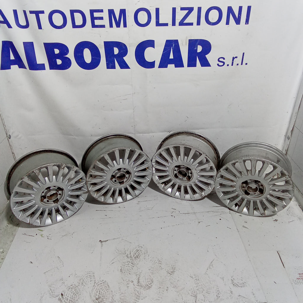 4 cerchi in lega 15 pollici 4 fori fiat 500 codice 51787641