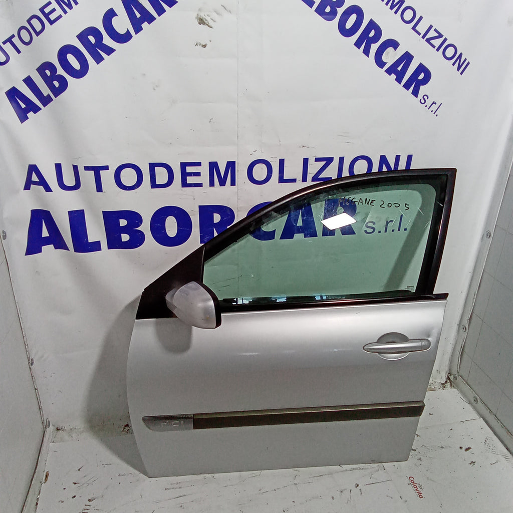 front left door Renault Megane dci year 2005