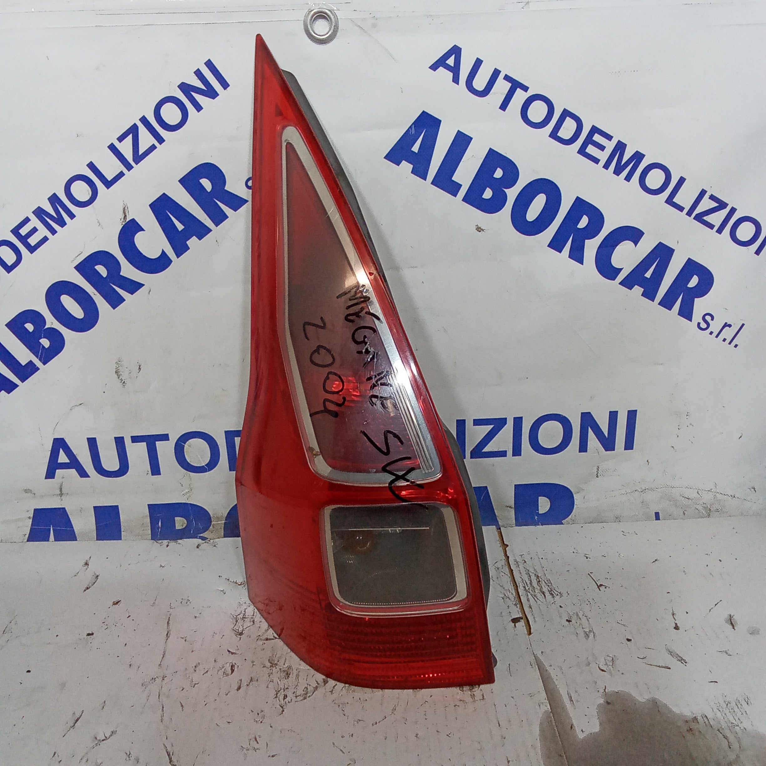 left rear tail light Renault Megane SW year 2004