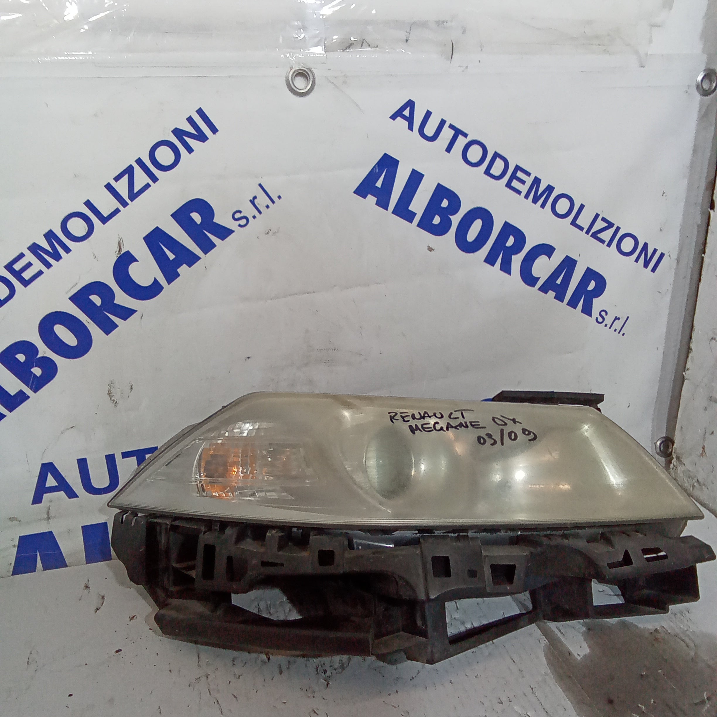 Faro delantero derecho Renault Megane año 2003/2009